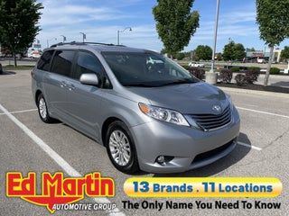 2017 Toyota Sienna XLE