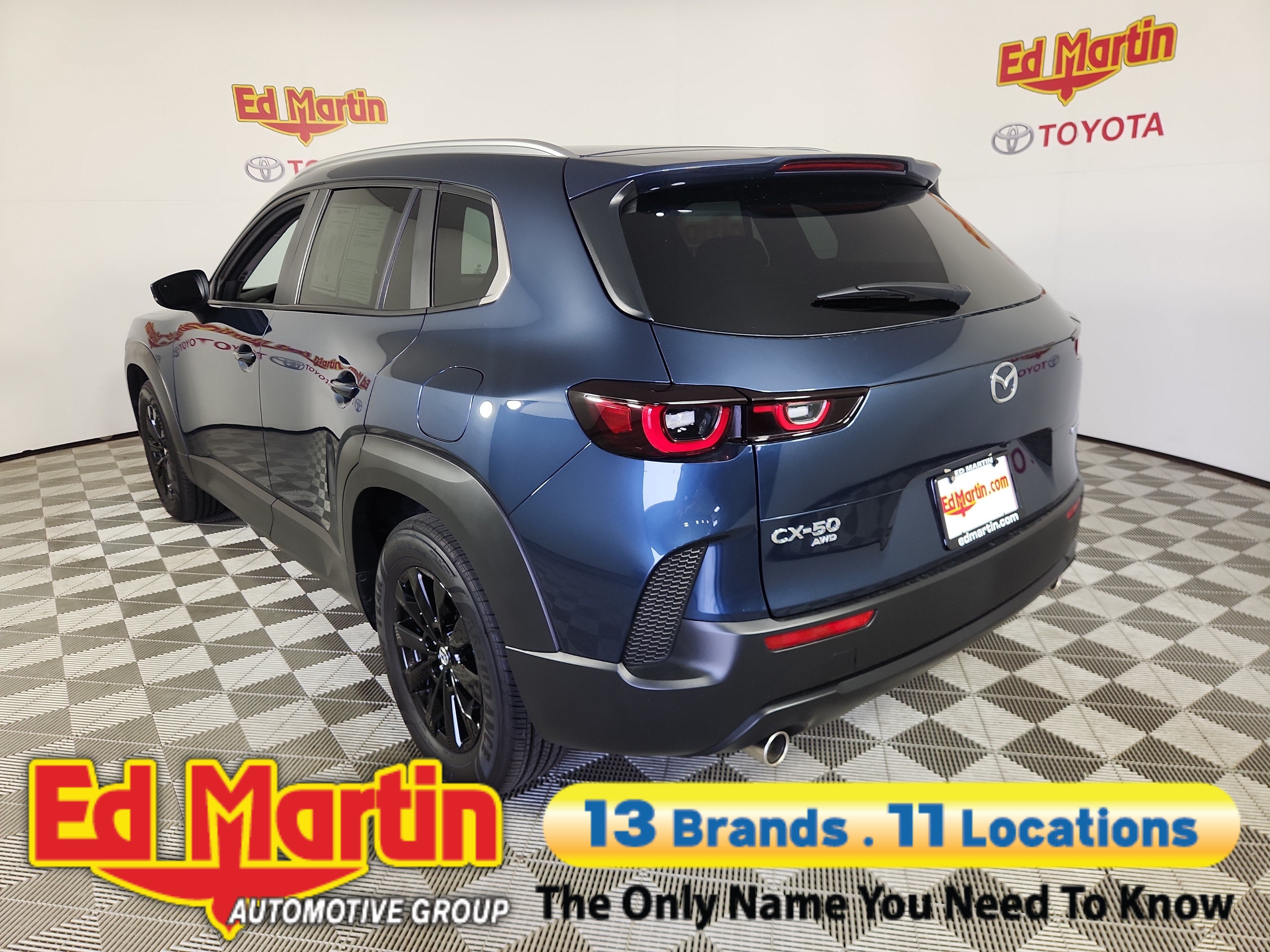 2025 Mazda Mazda CX-50 2.5 S Preferred Package