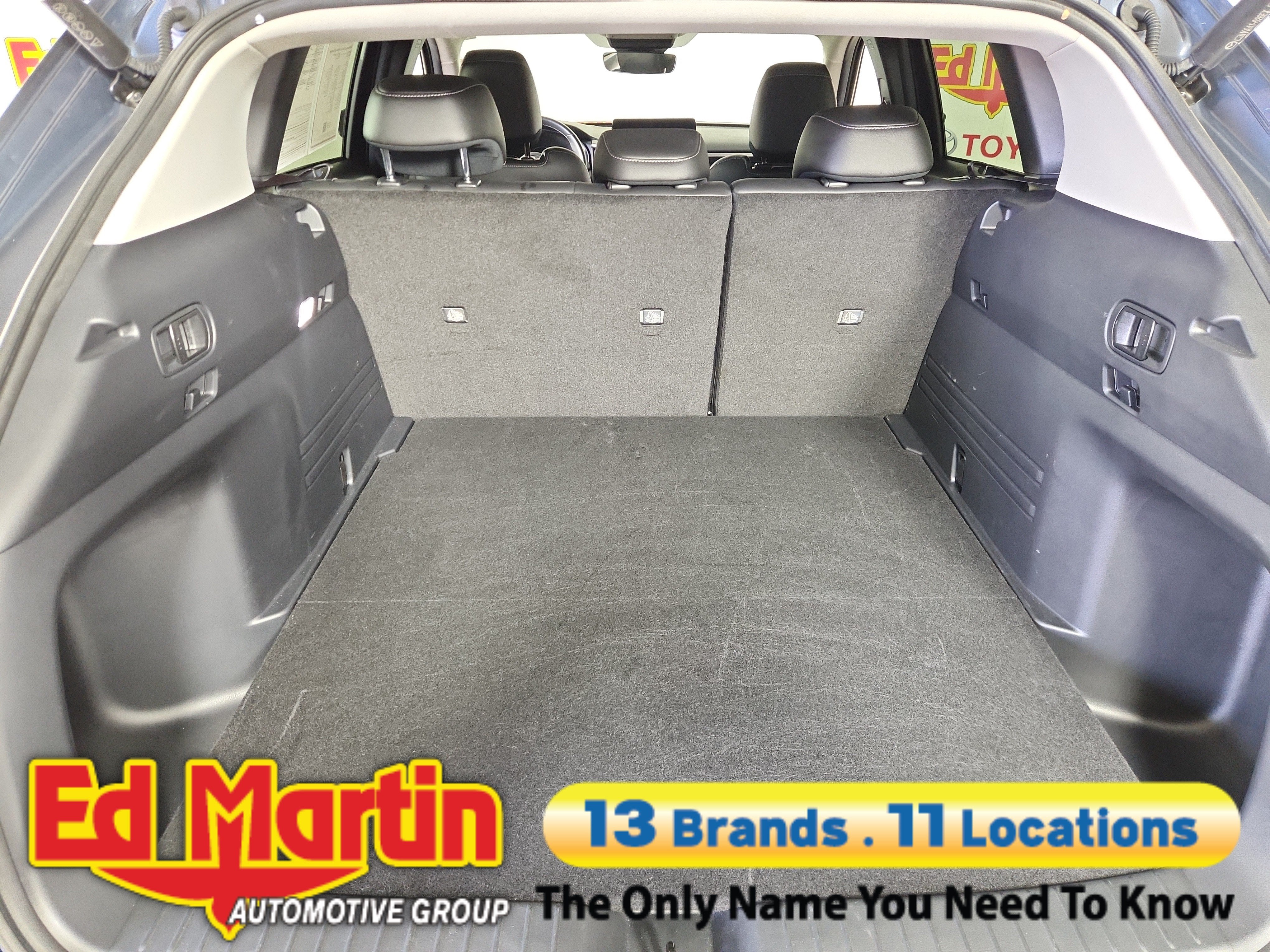 2025 Mazda Mazda CX-50 2.5 S Preferred Package