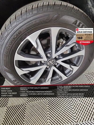 2025 Toyota Corolla Cross XLE