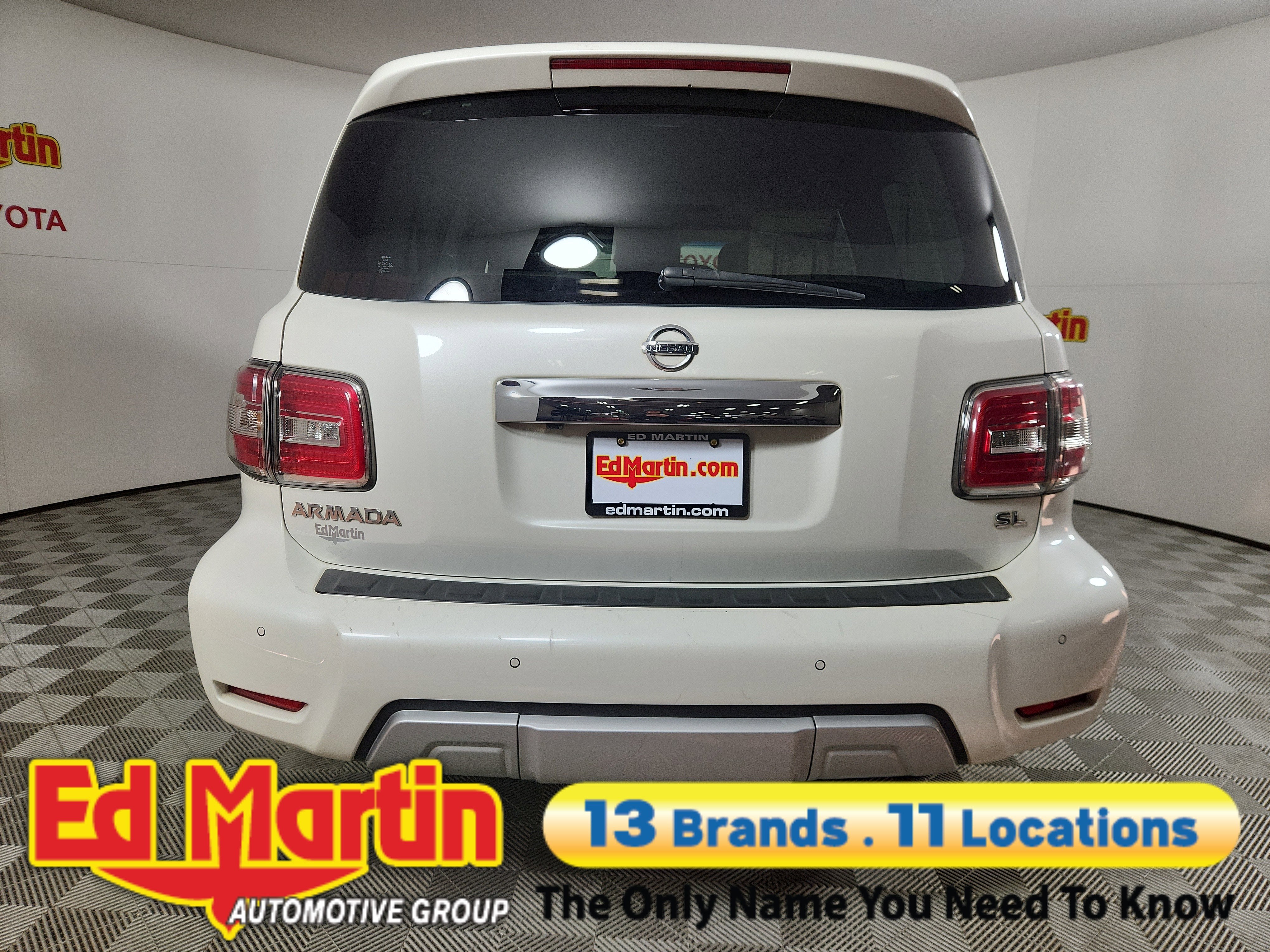 2017 Nissan Armada SL