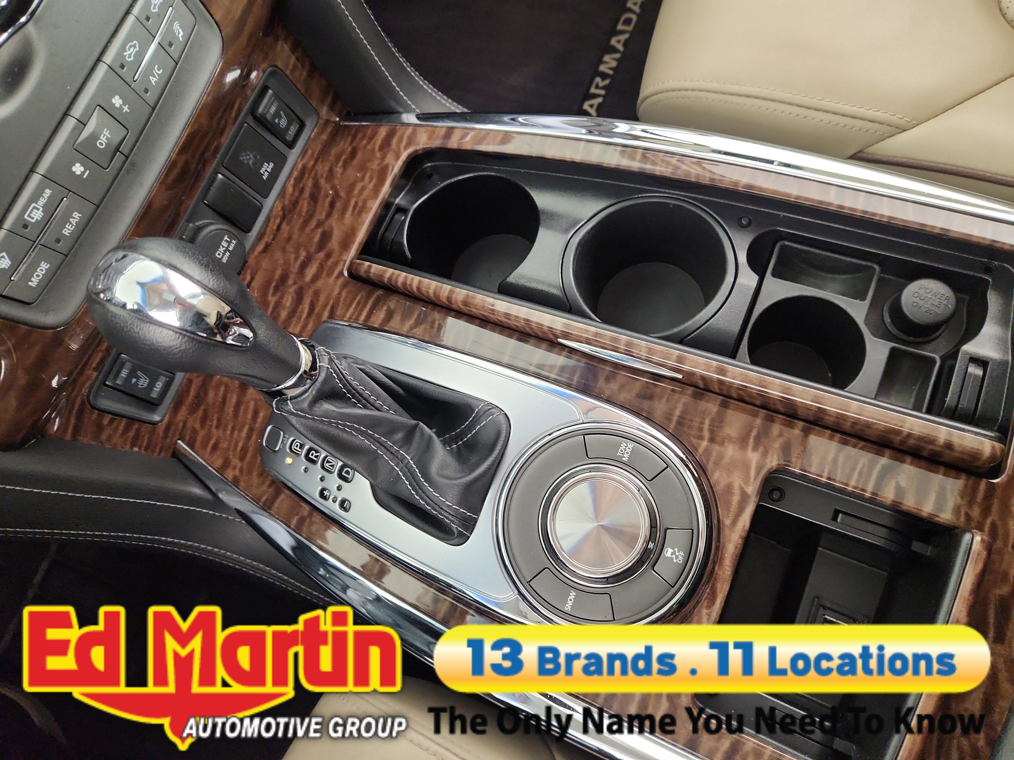 2017 Nissan Armada SL