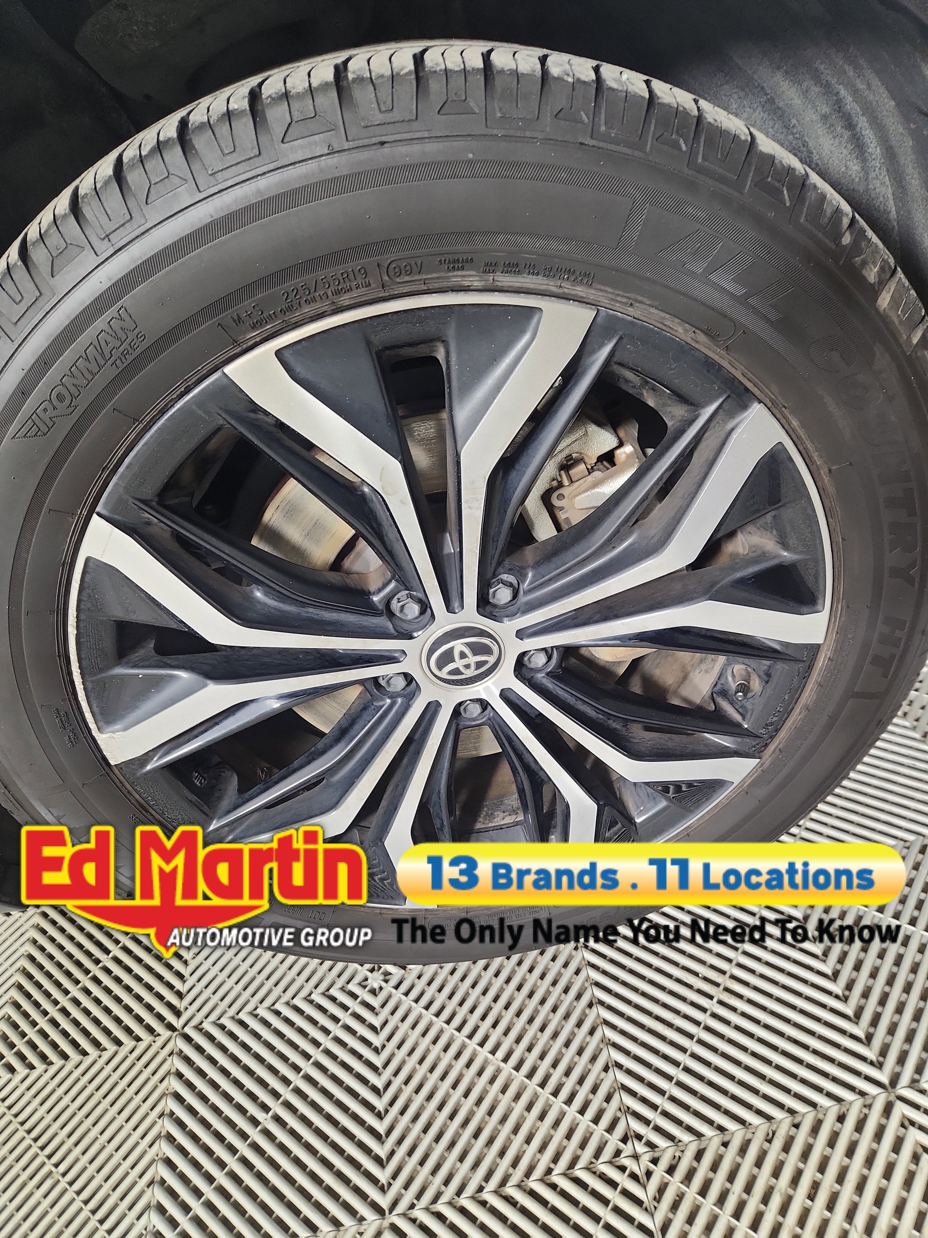 2024 Toyota Crown XLE