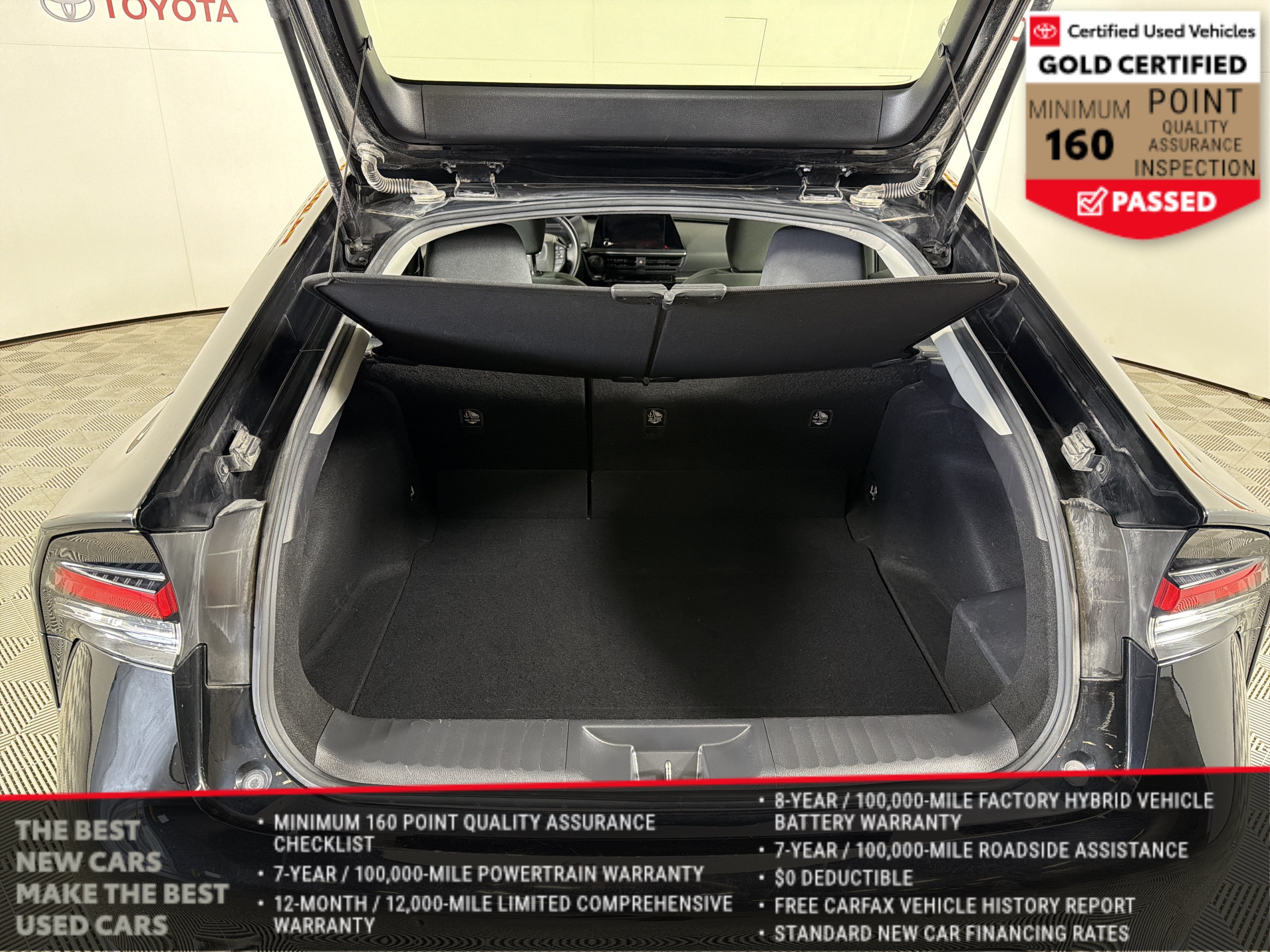 2024 Toyota Prius LE