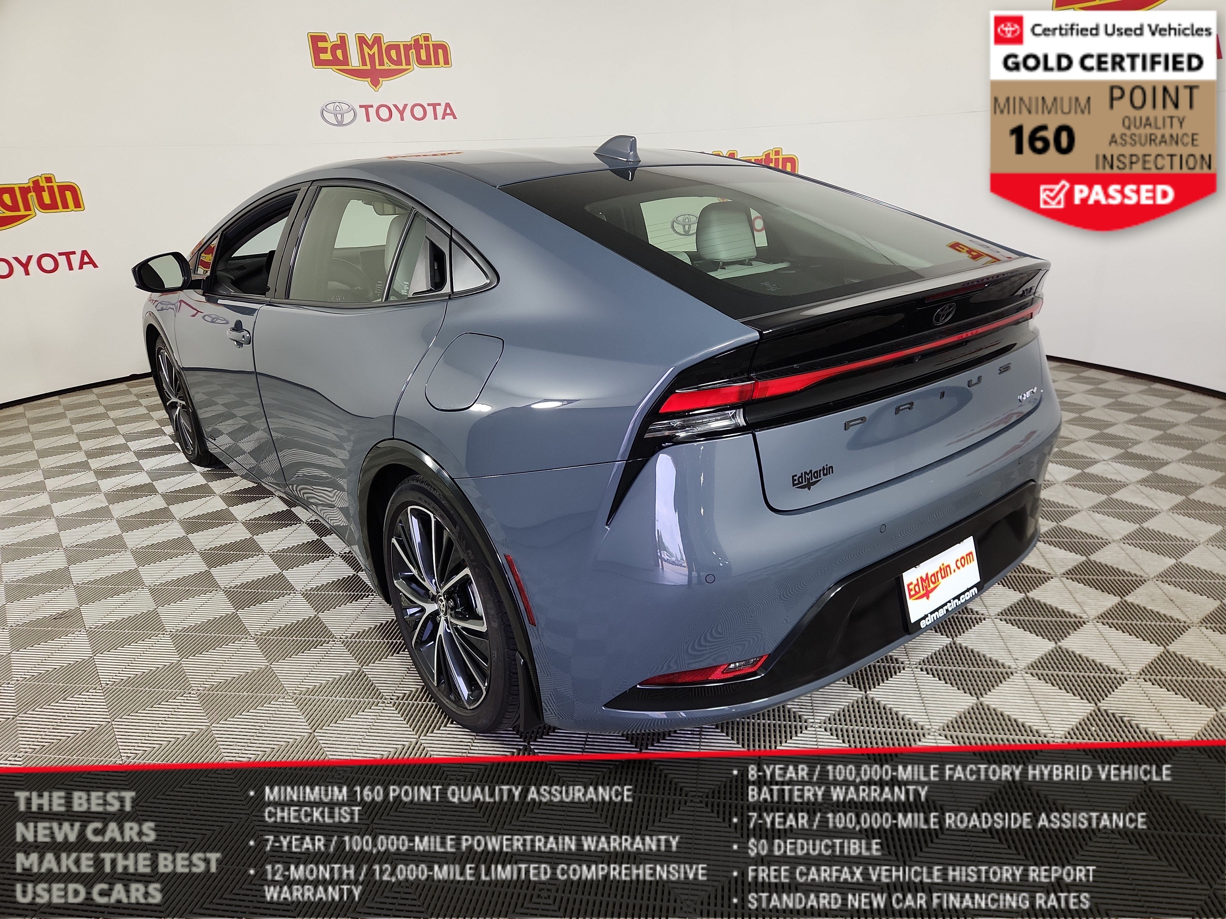 2025 Toyota Prius XLE