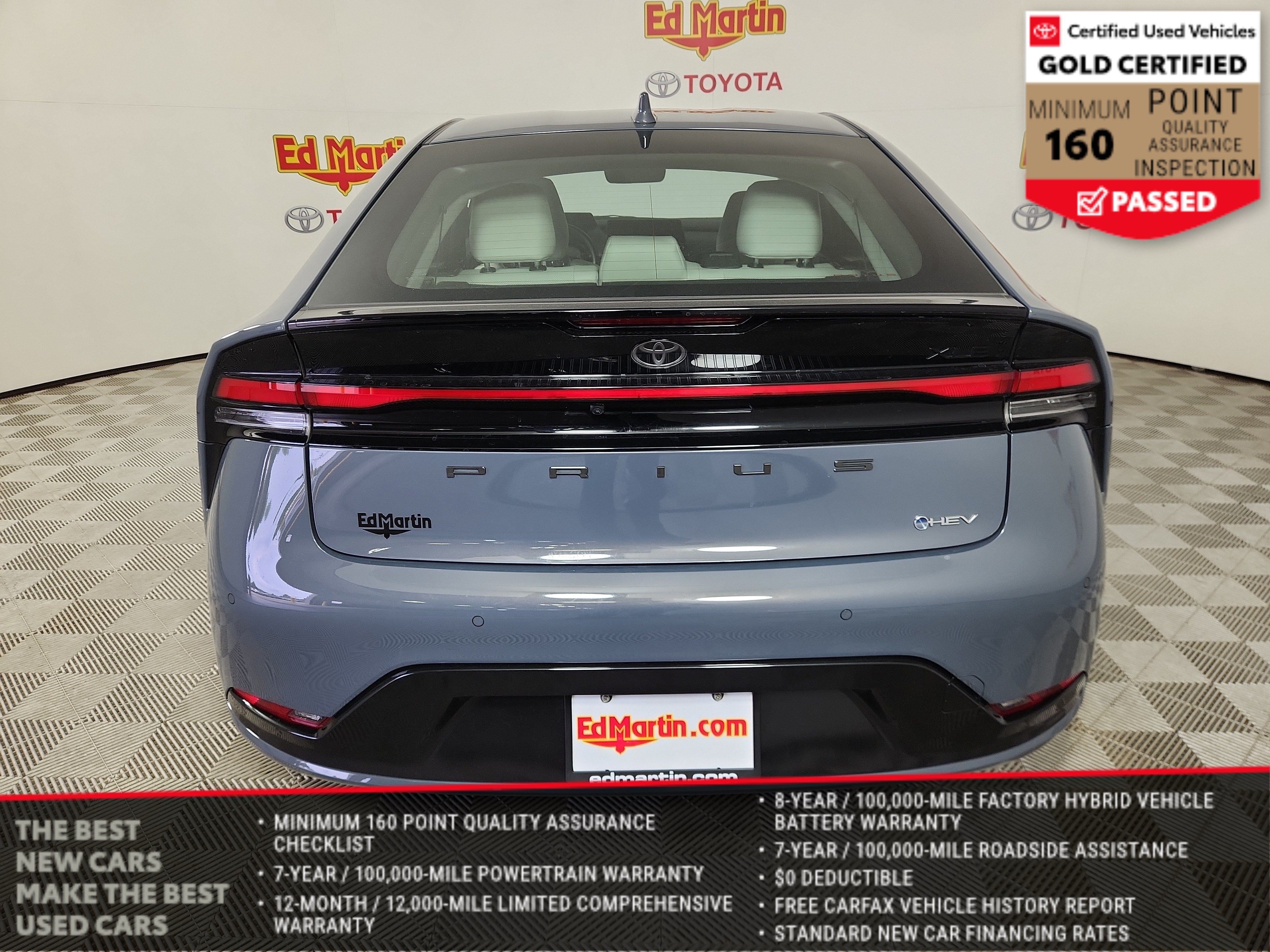 2025 Toyota Prius XLE