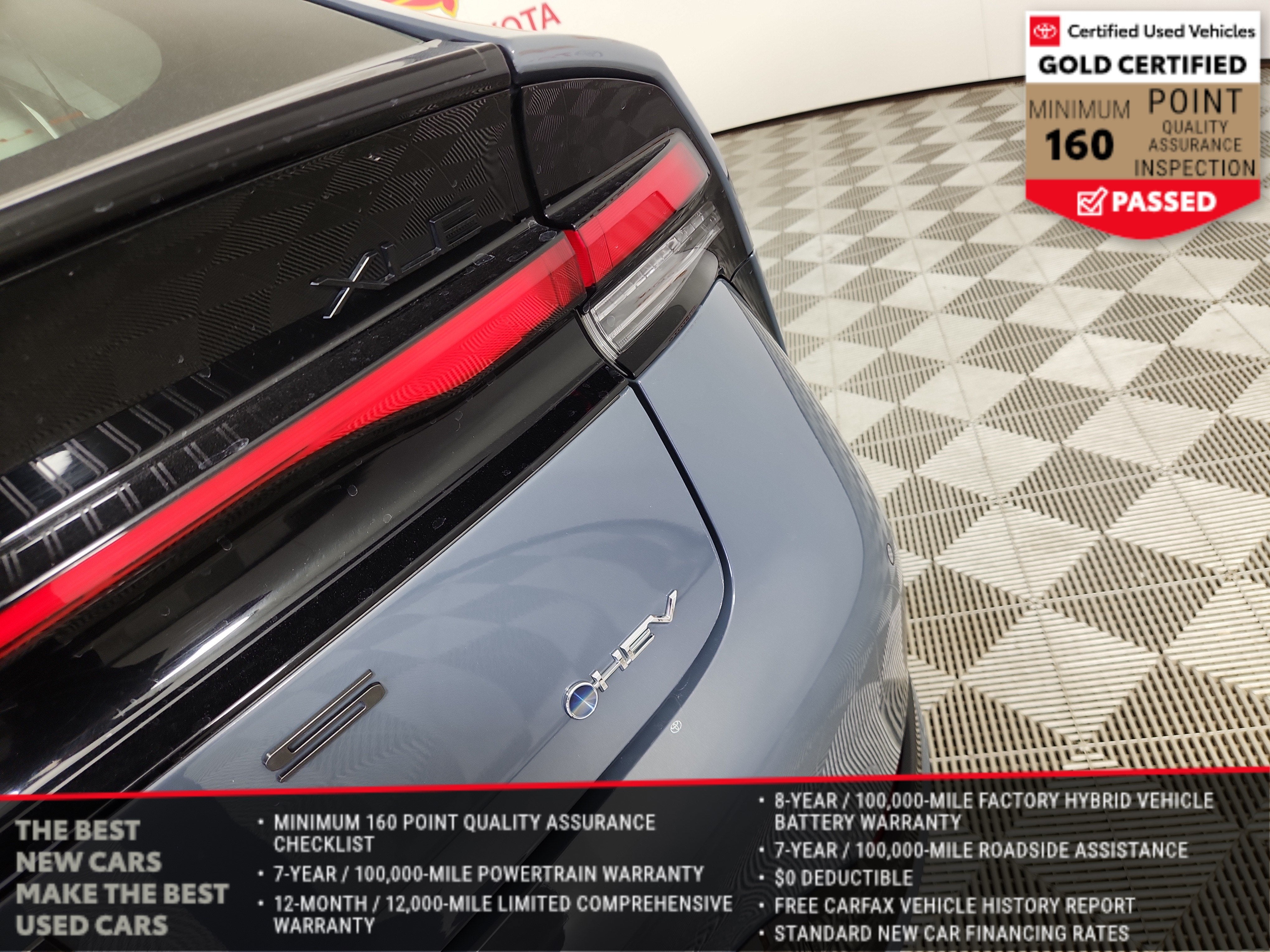 2025 Toyota Prius XLE