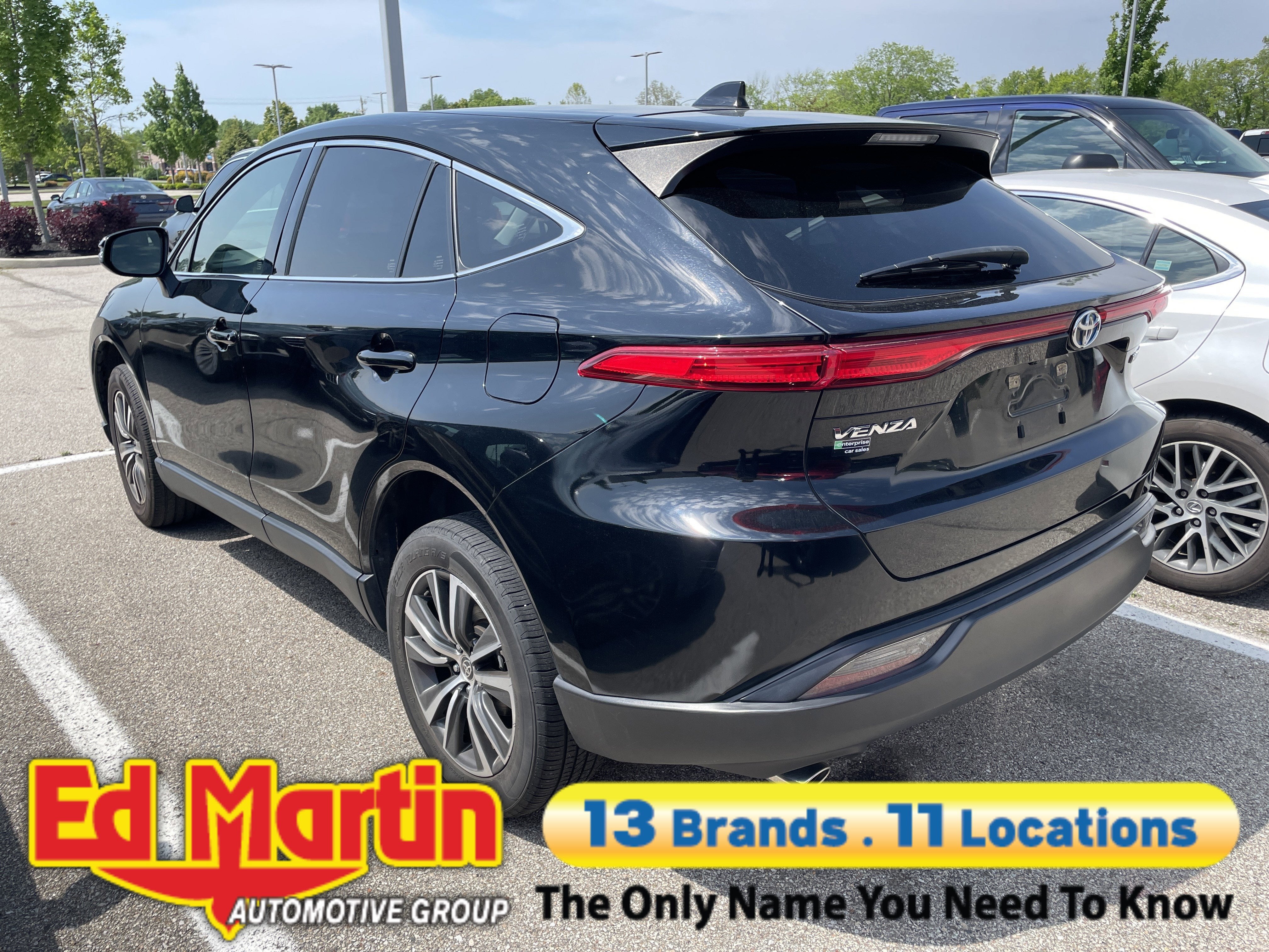 2022 Toyota Venza LE