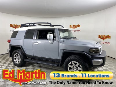 2014 Toyota FJ Cruiser Base
