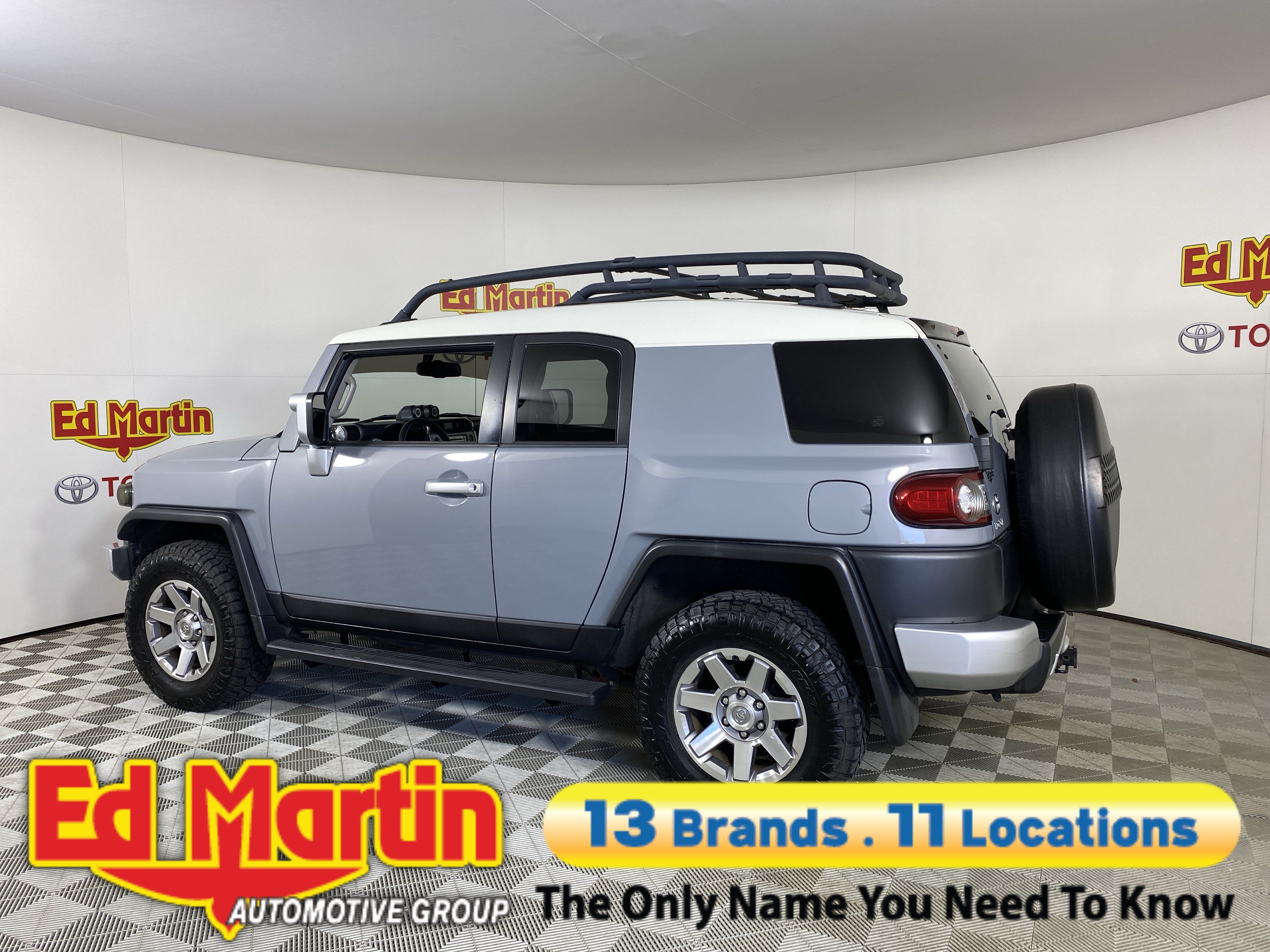 2014 Toyota FJ Cruiser Base