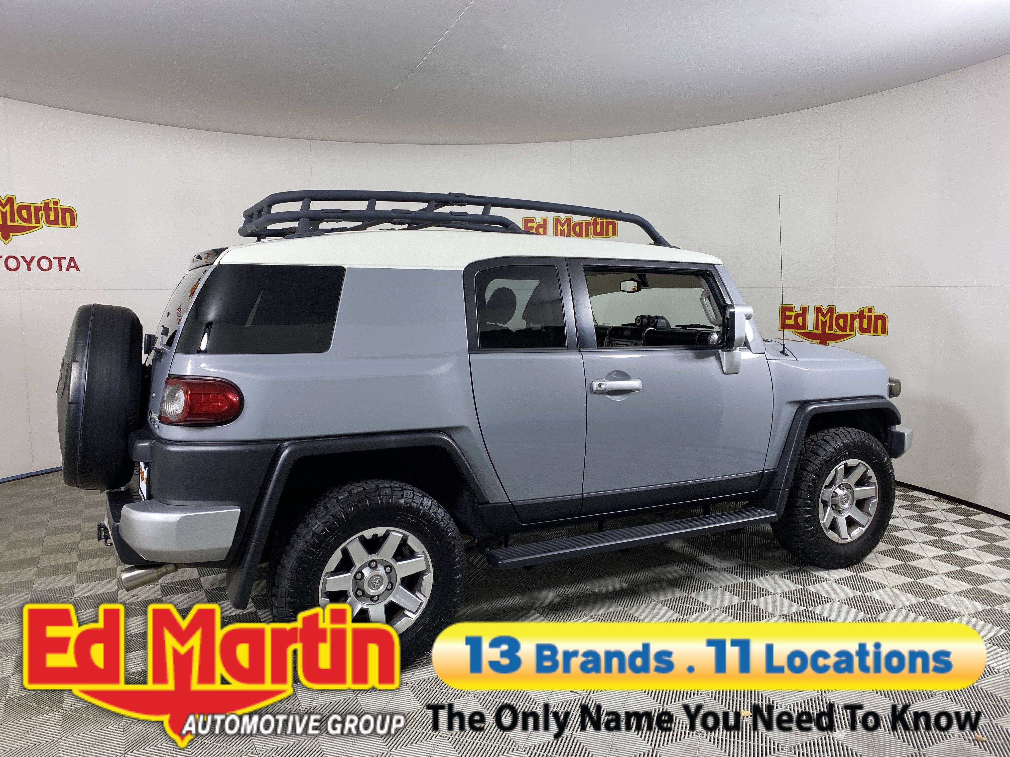 2014 Toyota FJ Cruiser Base