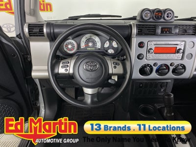 2014 Toyota FJ Cruiser Base