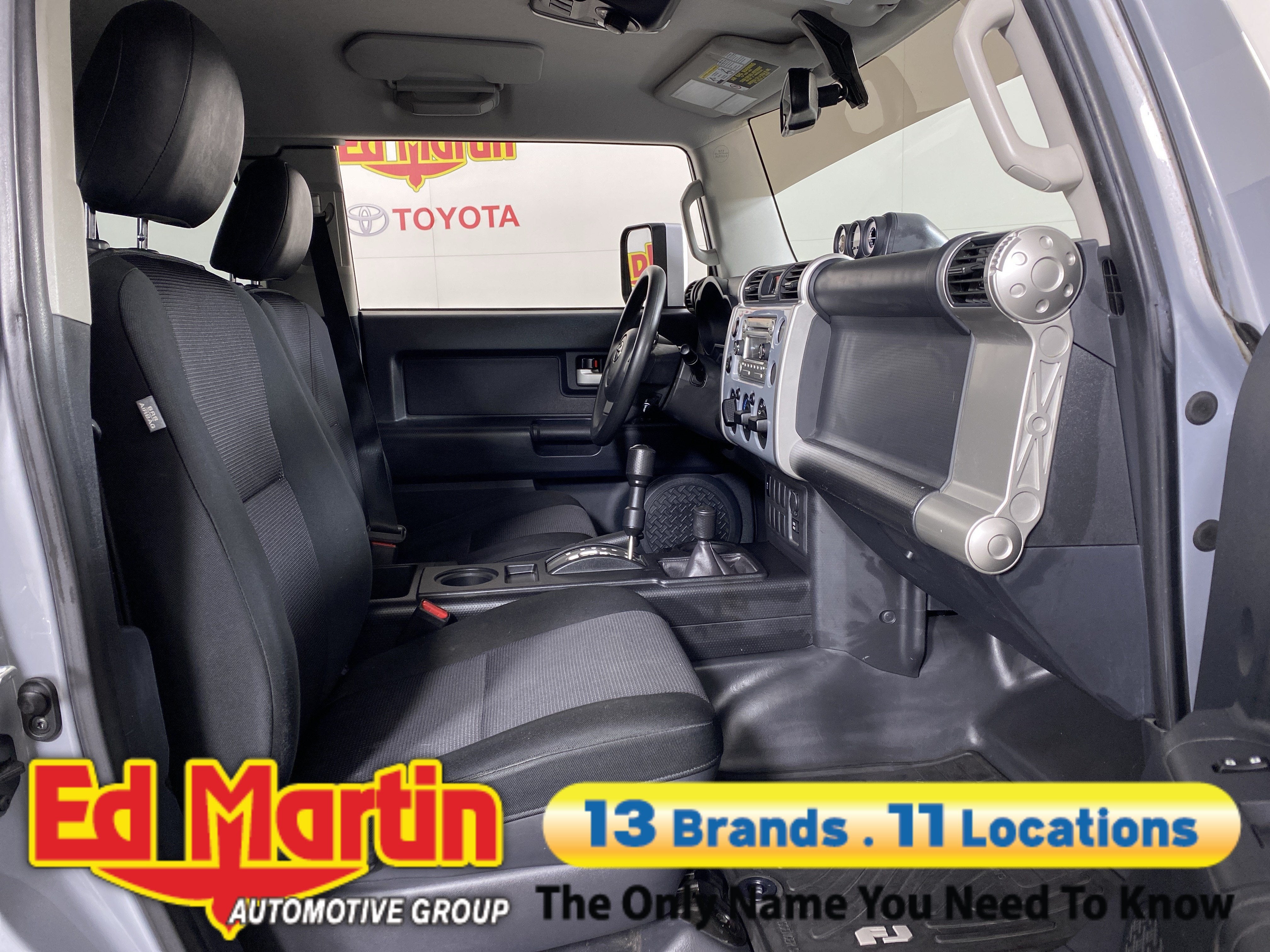 2014 Toyota FJ Cruiser Base