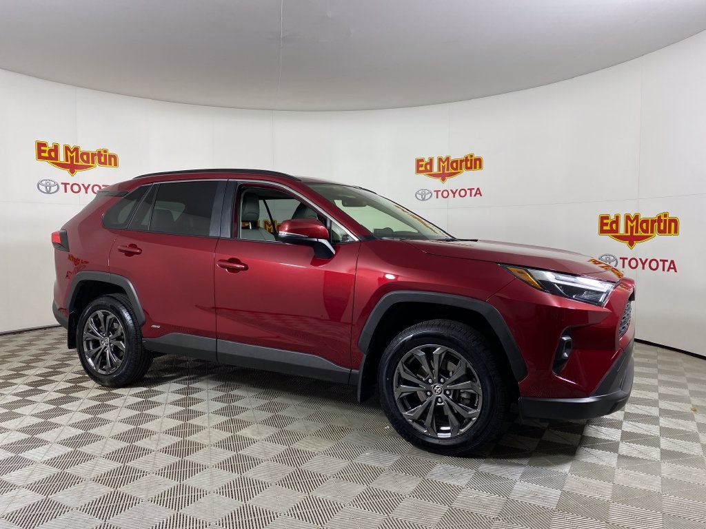 2023 Toyota RAV4 Hybrid XLE Premium