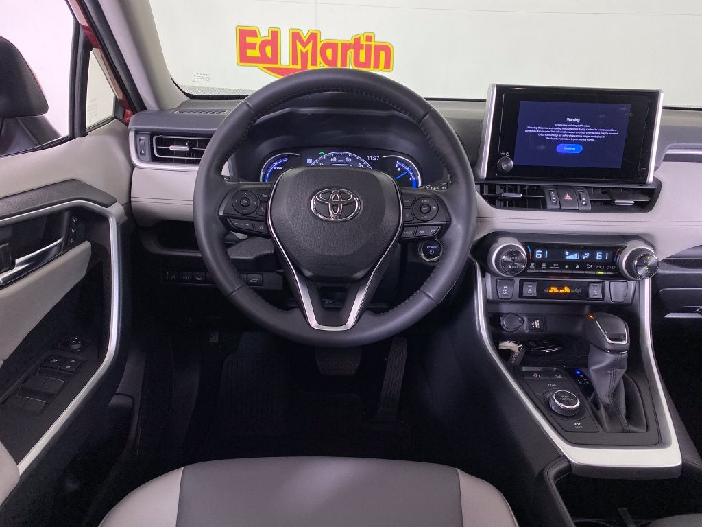 2023 Toyota RAV4 Hybrid XLE Premium