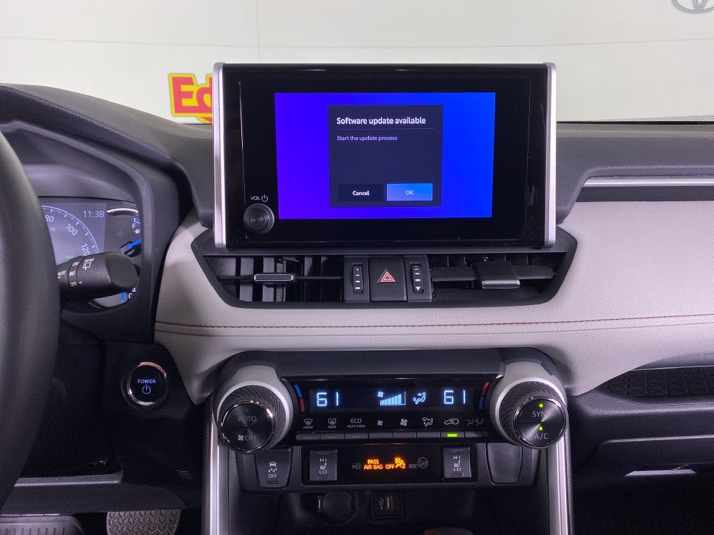 2023 Toyota RAV4 Hybrid XLE Premium