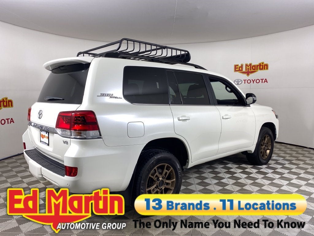 2021 Toyota Land Cruiser Heritage Edition