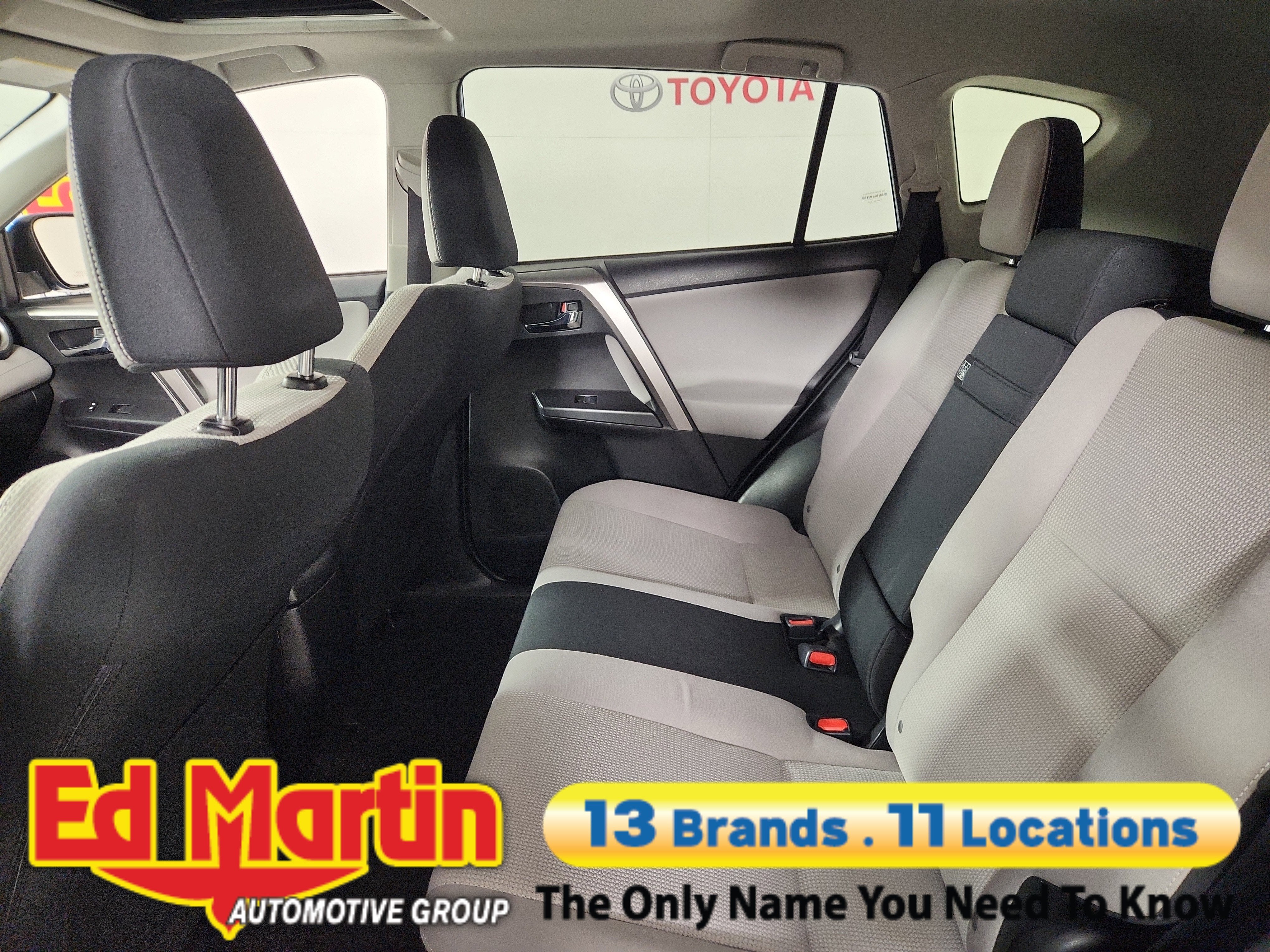 2016 Toyota RAV4 Hybrid XLE