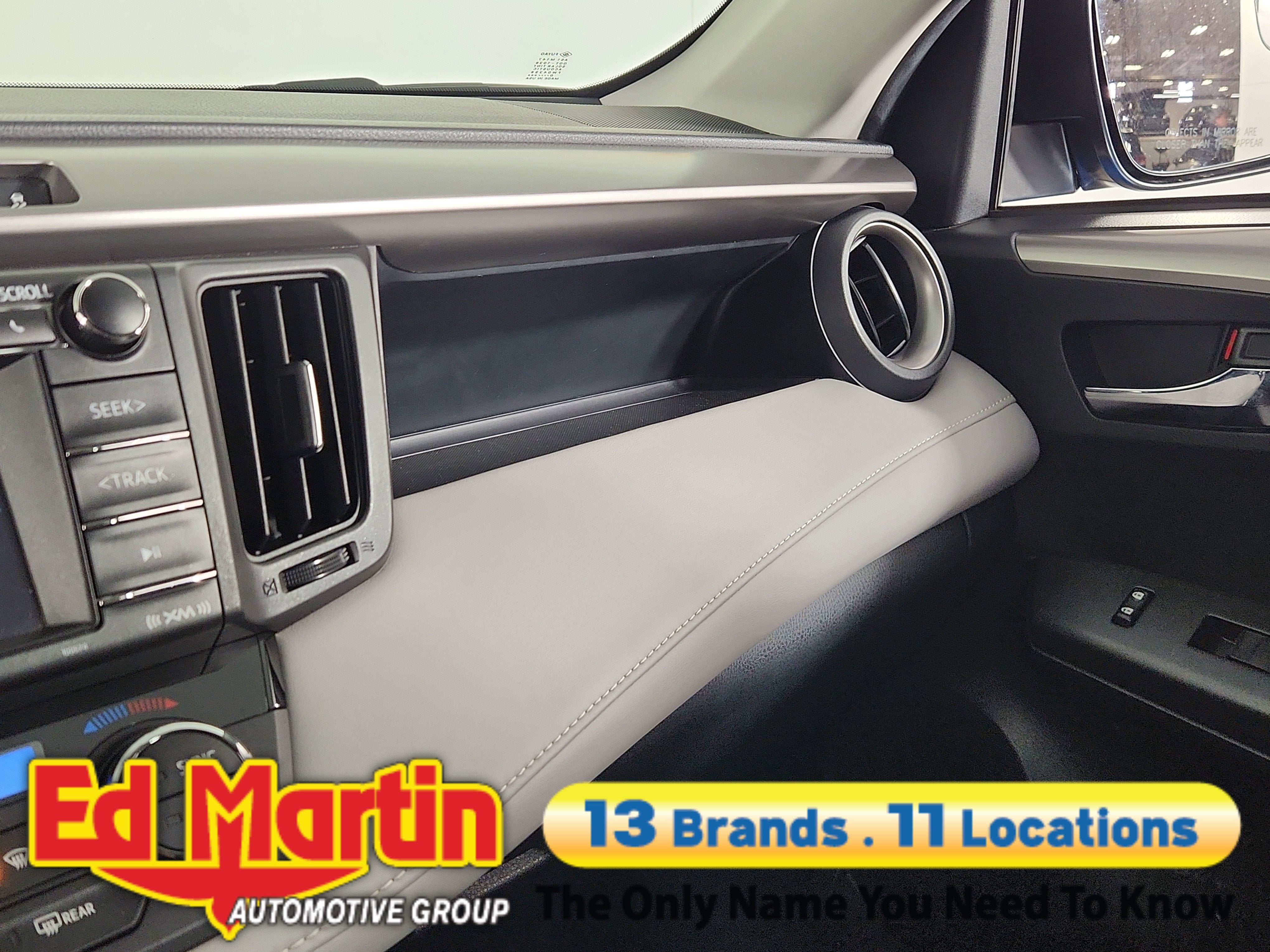 2016 Toyota RAV4 Hybrid XLE