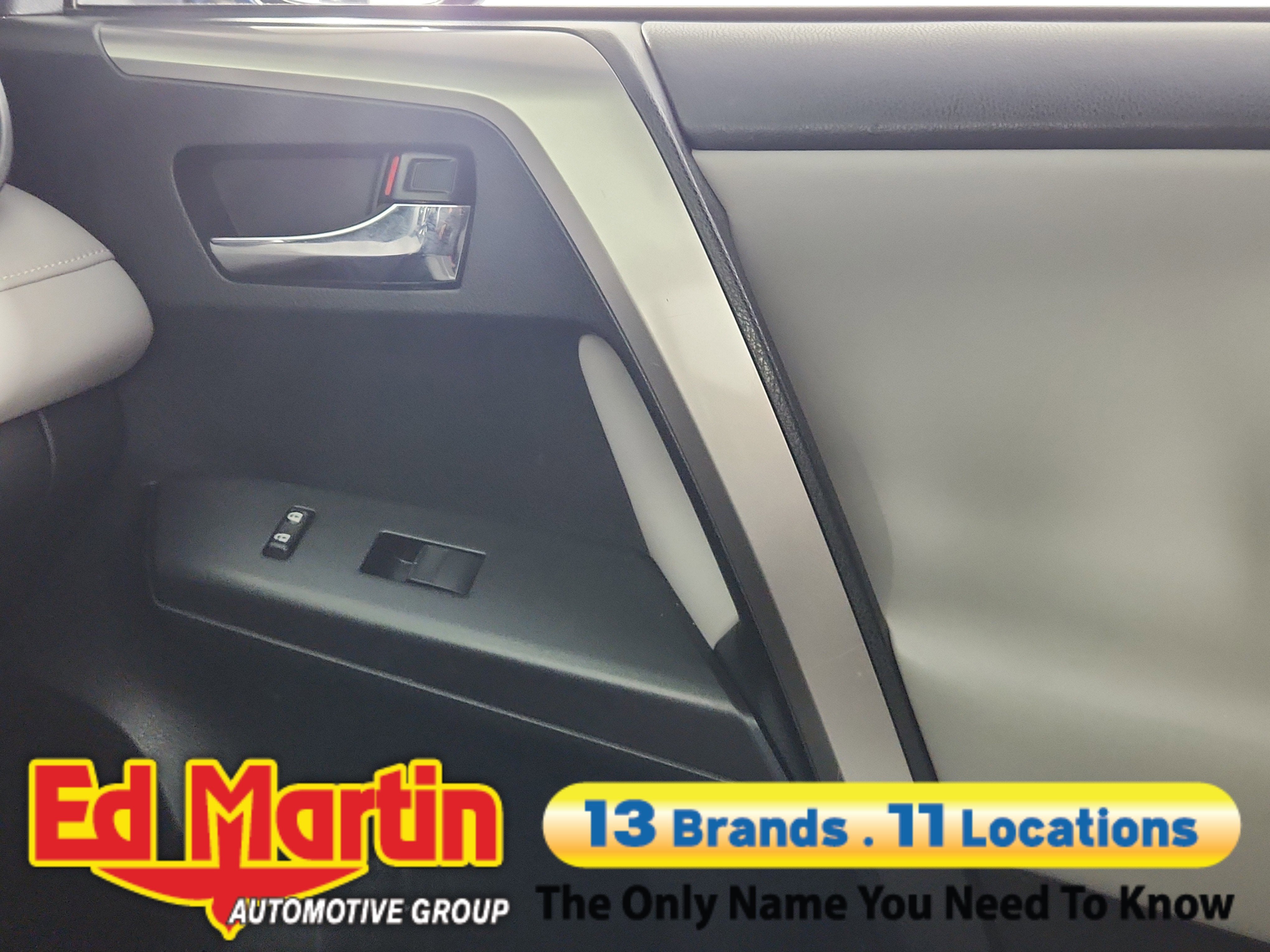 2016 Toyota RAV4 Hybrid XLE