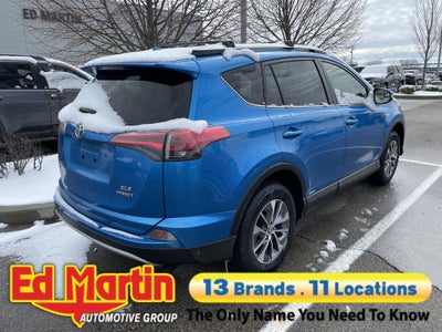 2016 Toyota RAV4 Hybrid XLE