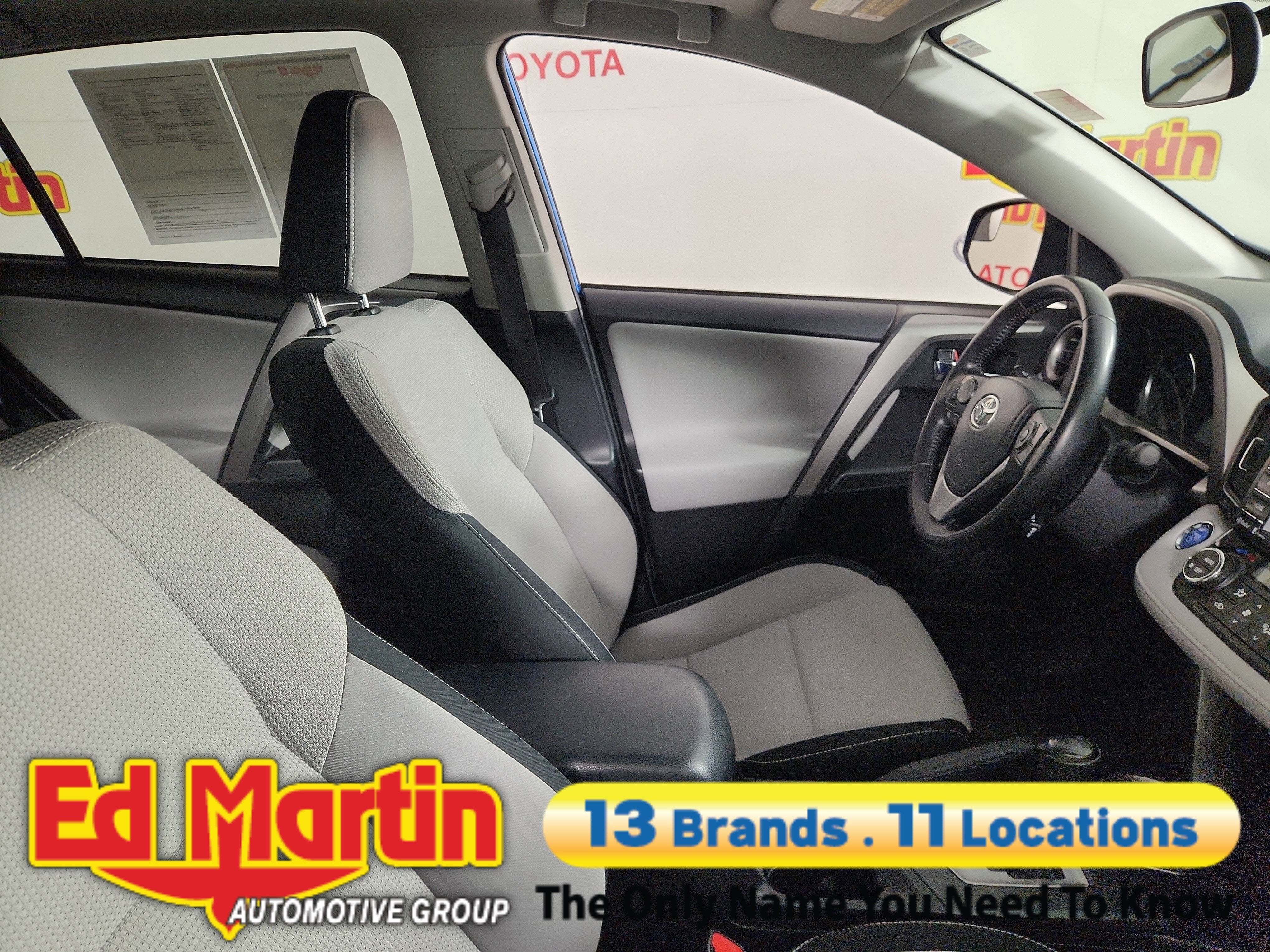 2016 Toyota RAV4 Hybrid XLE