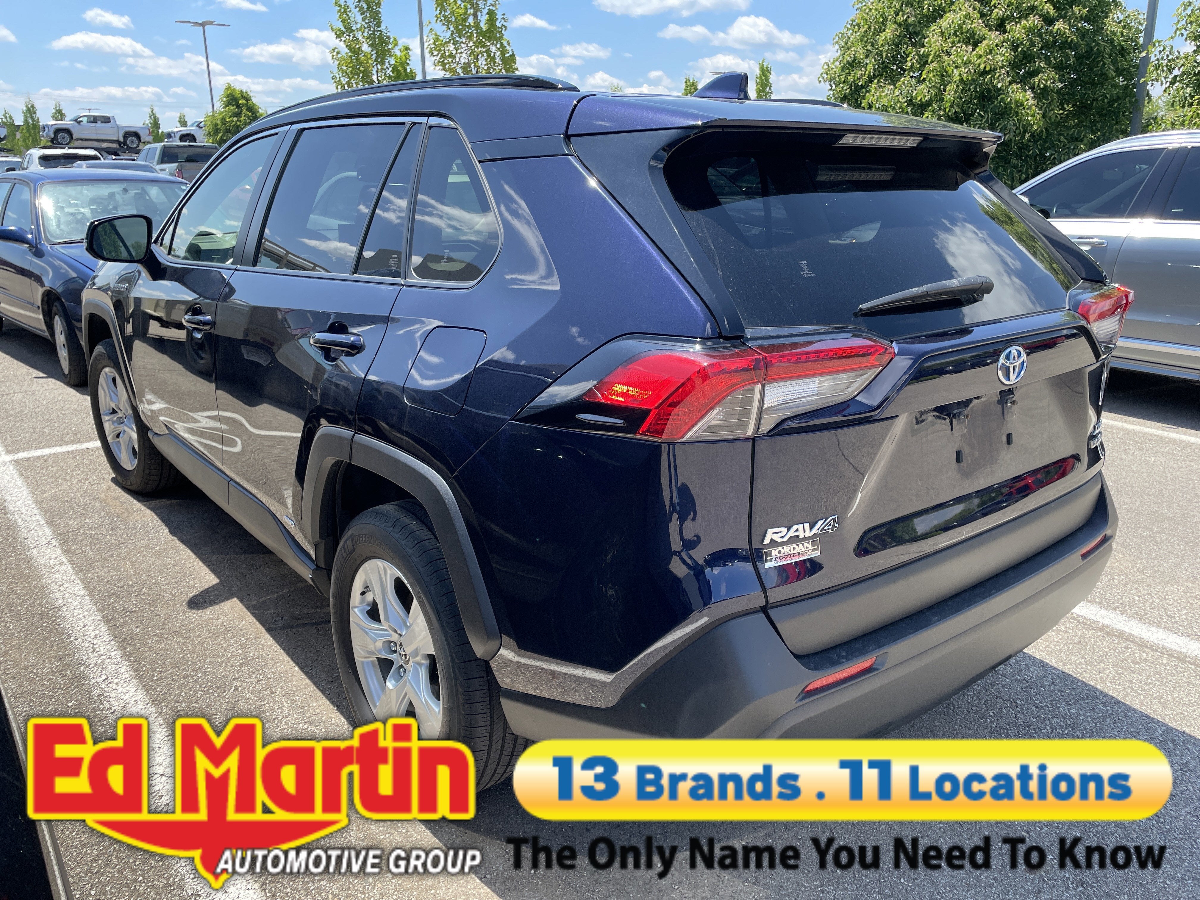 2019 Toyota RAV4 Hybrid XLE