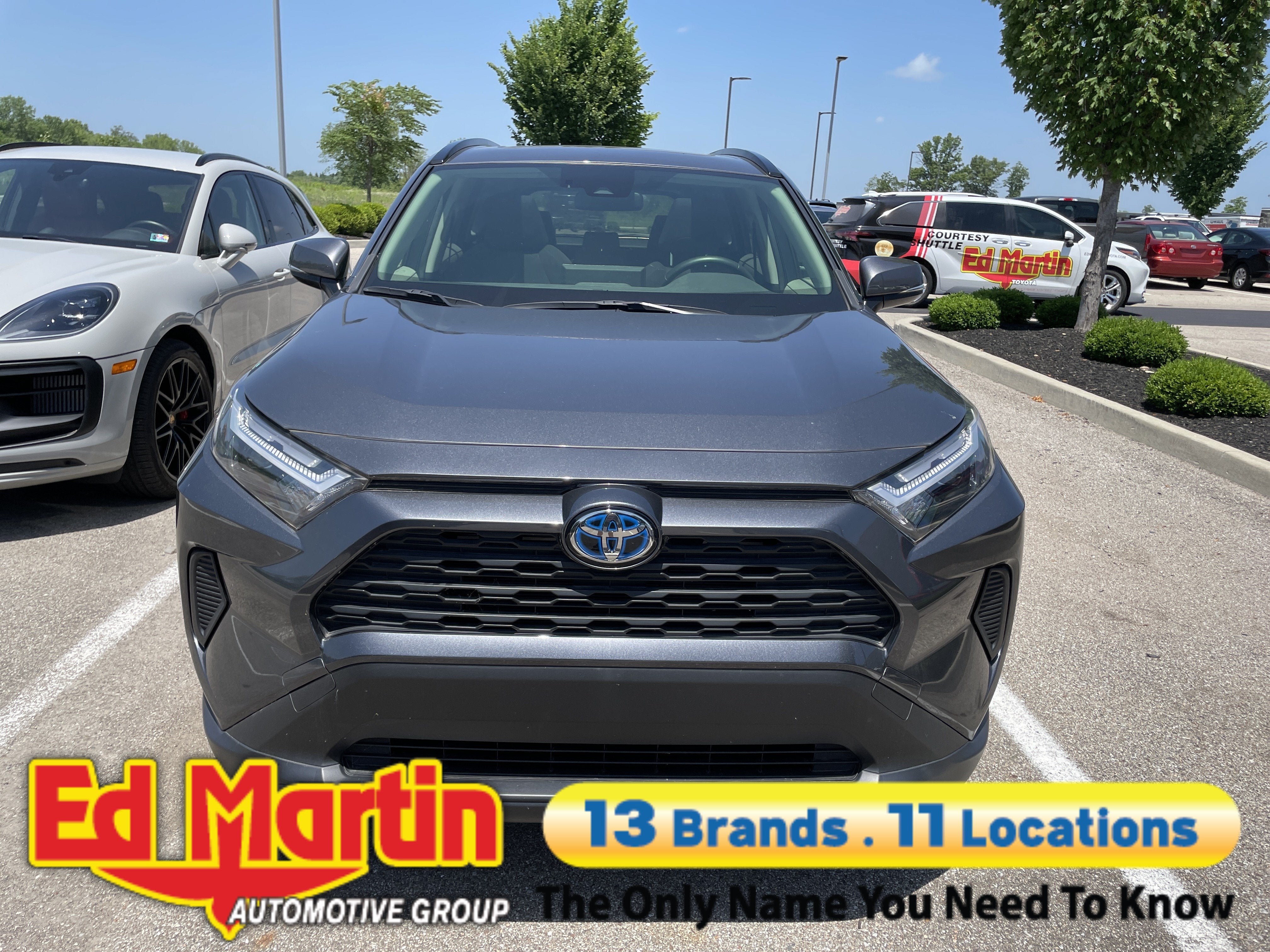 2022 Toyota RAV4 Hybrid XLE