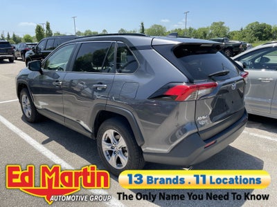 2022 Toyota RAV4 Hybrid XLE
