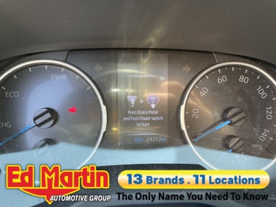 2022 Toyota RAV4 Hybrid XLE