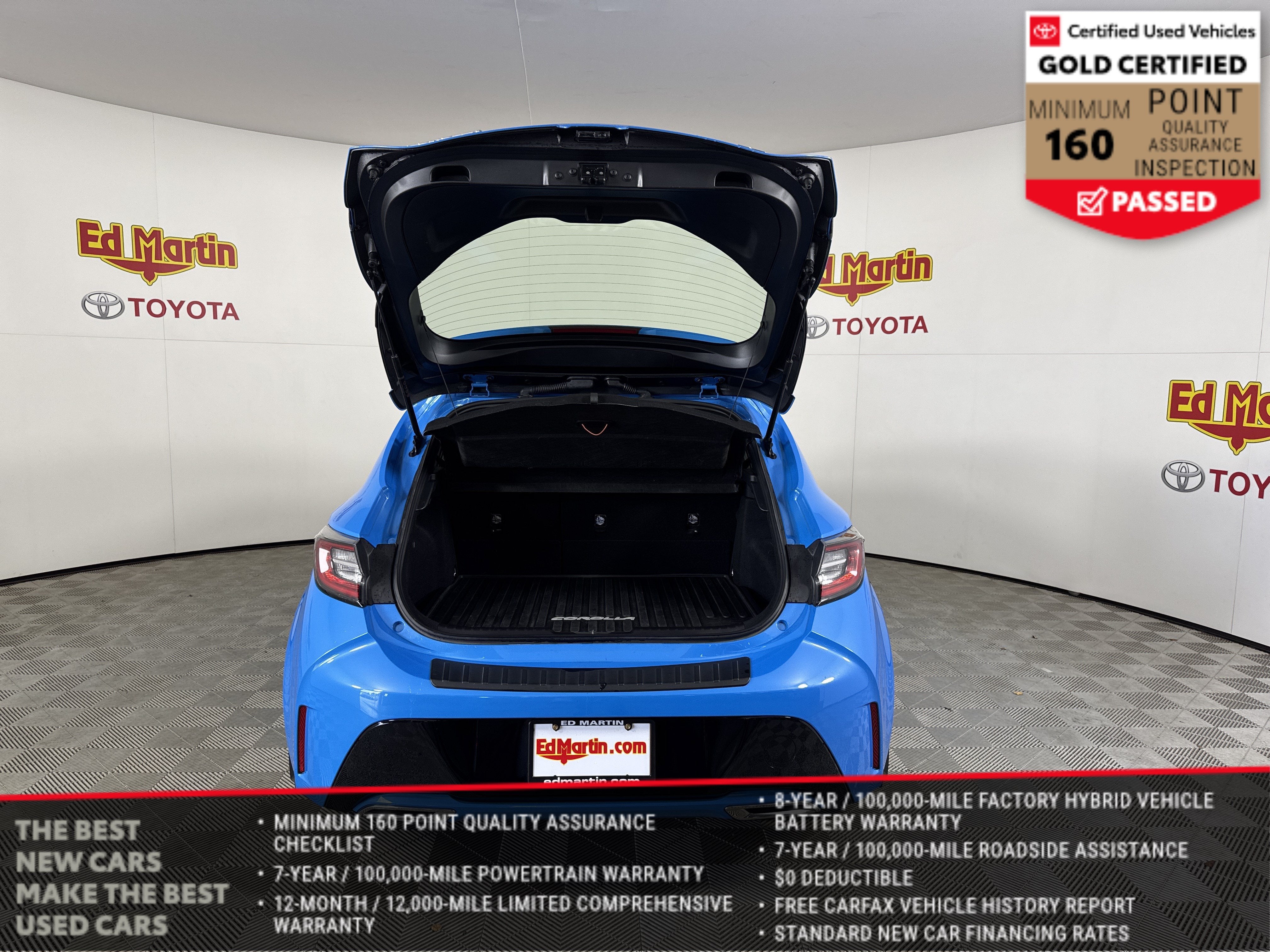 2022 Toyota Corolla Hatchback SE