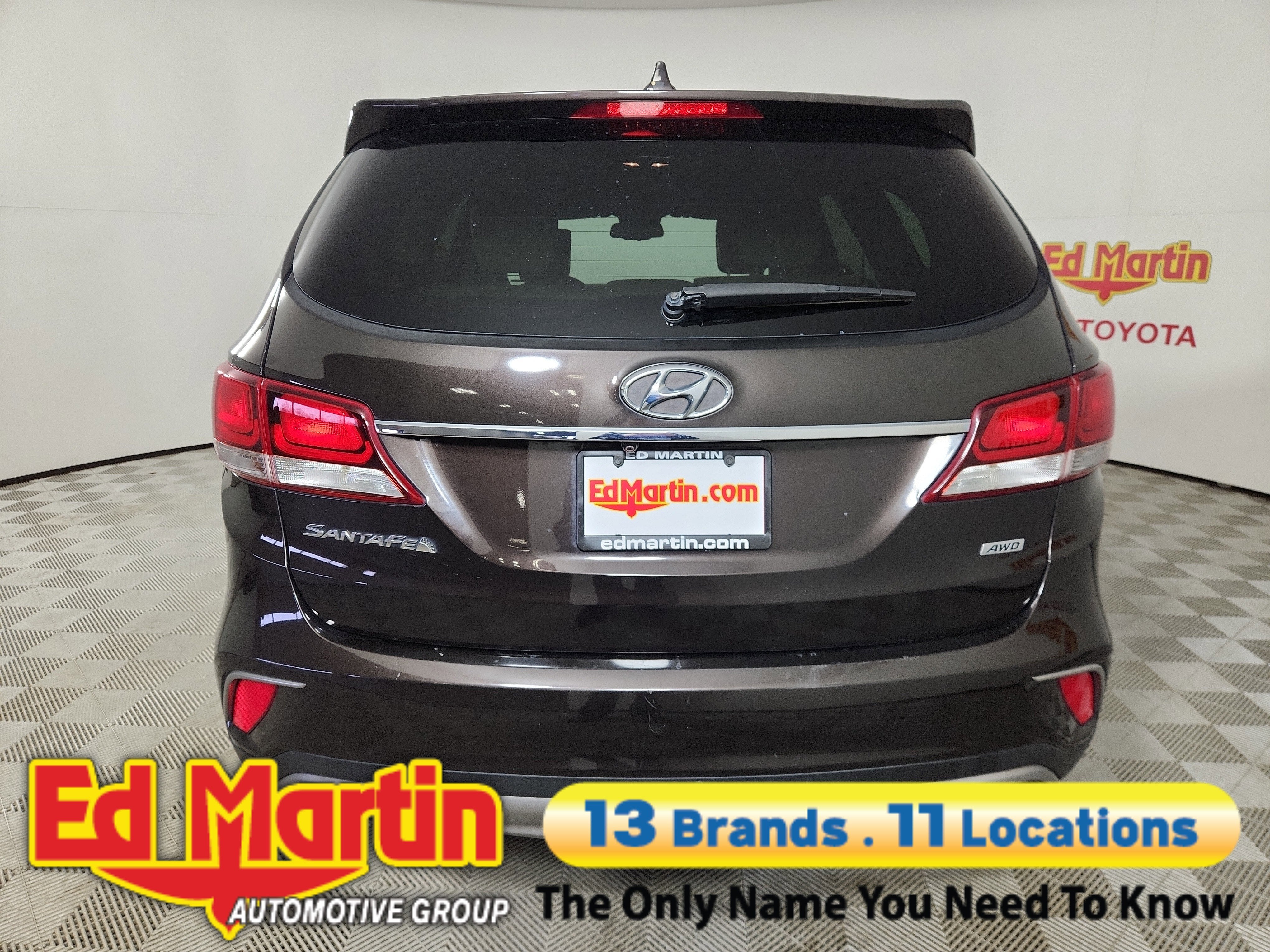 2017 Hyundai Santa Fe SE