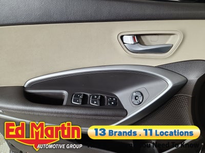 2017 Hyundai Santa Fe SE