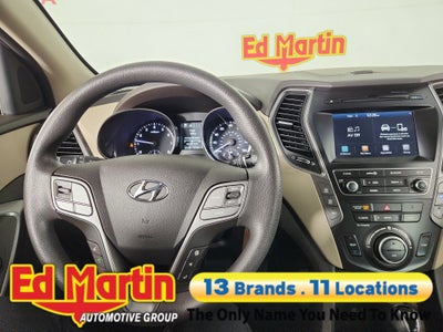 2017 Hyundai Santa Fe SE