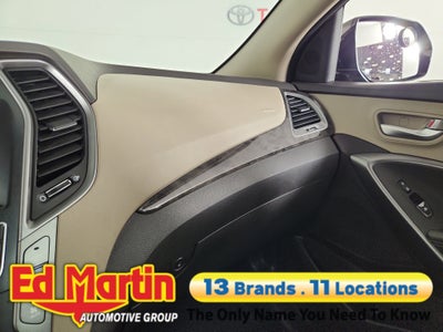 2017 Hyundai Santa Fe SE