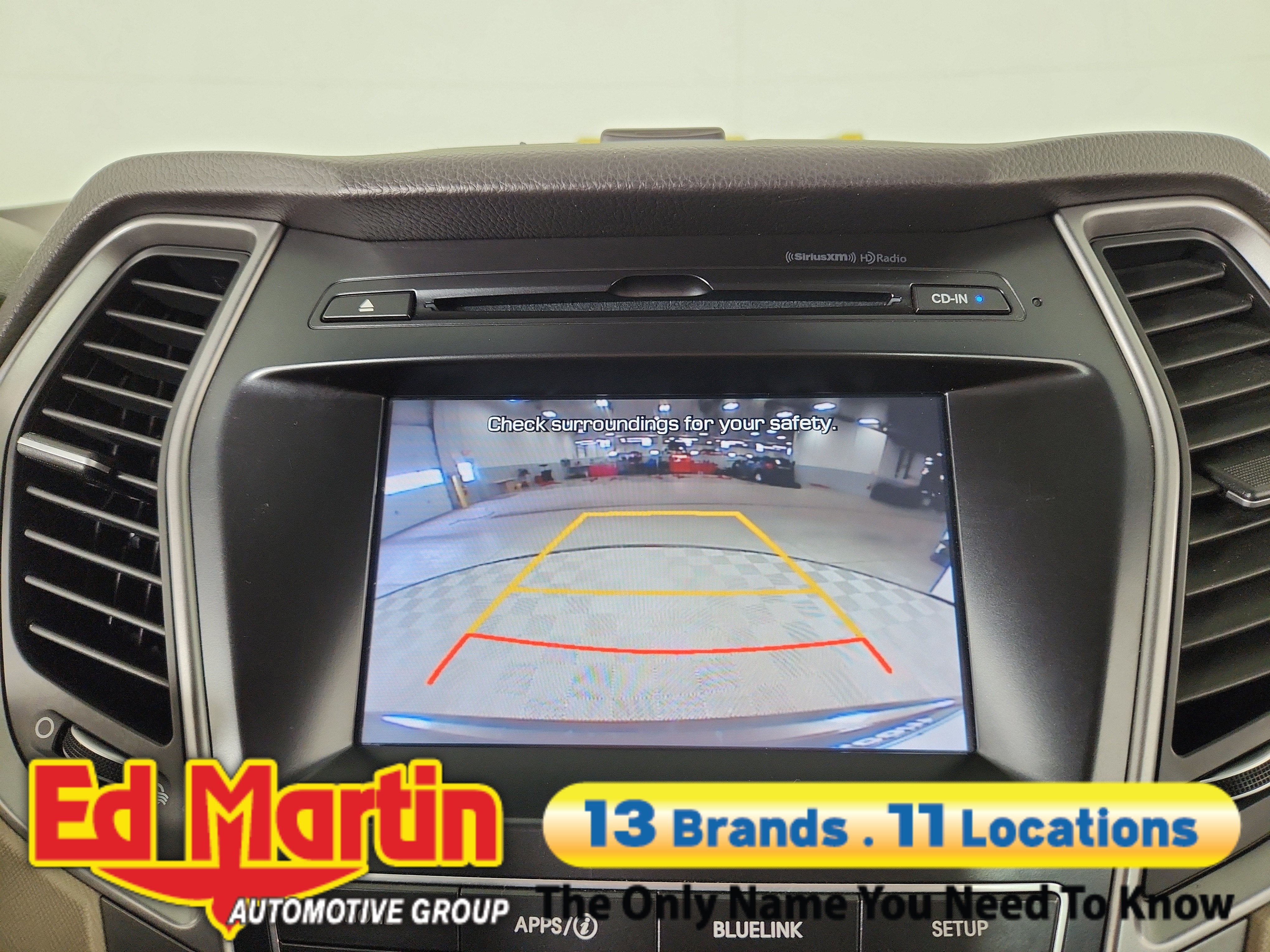 2017 Hyundai Santa Fe SE