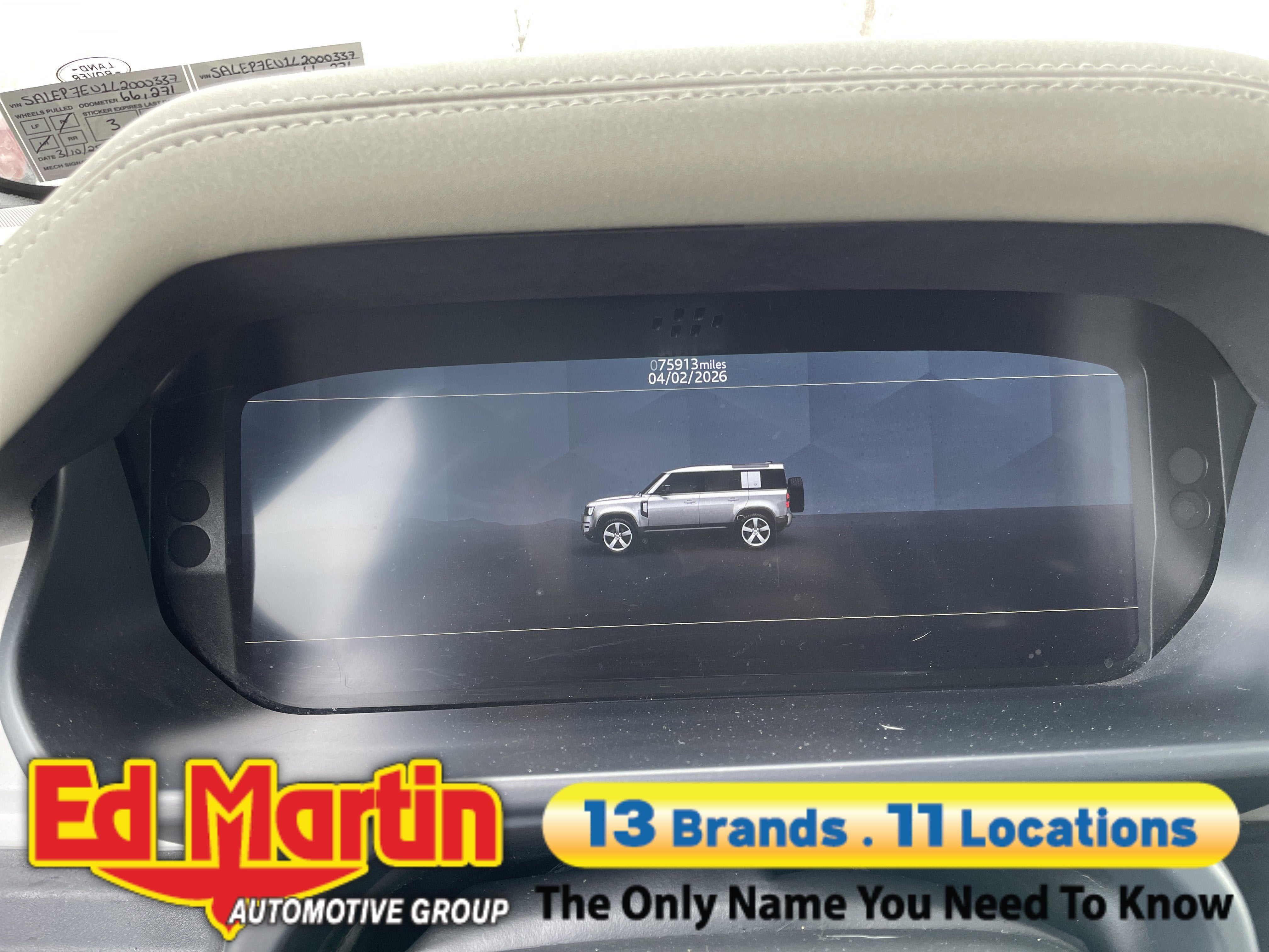 2020 Land Rover Defender SE