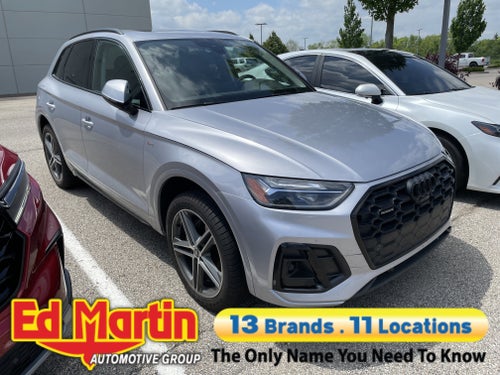 2022 Audi Q5 S line Premium Plus