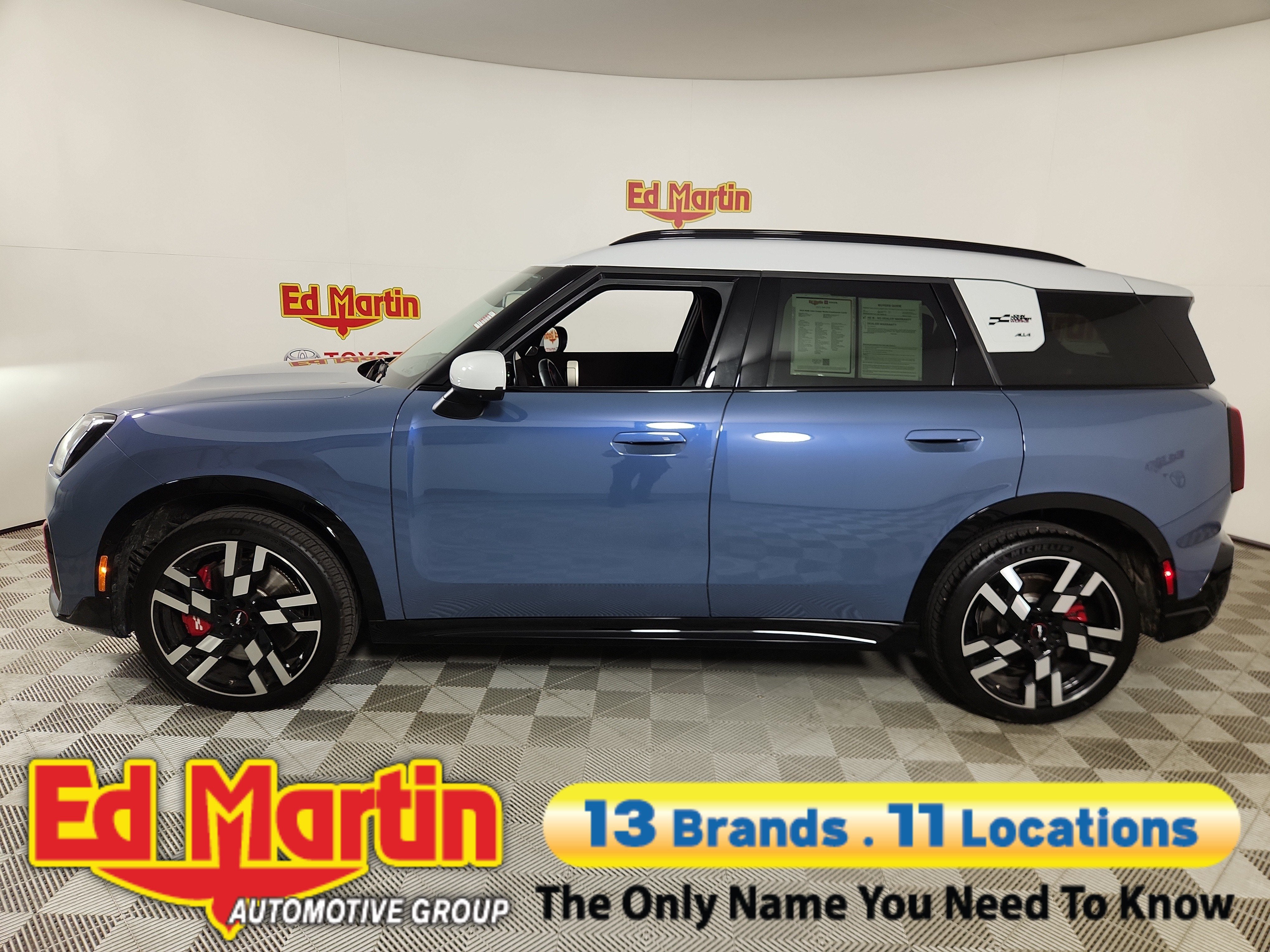 2025 MINI Countryman John Cooper Works