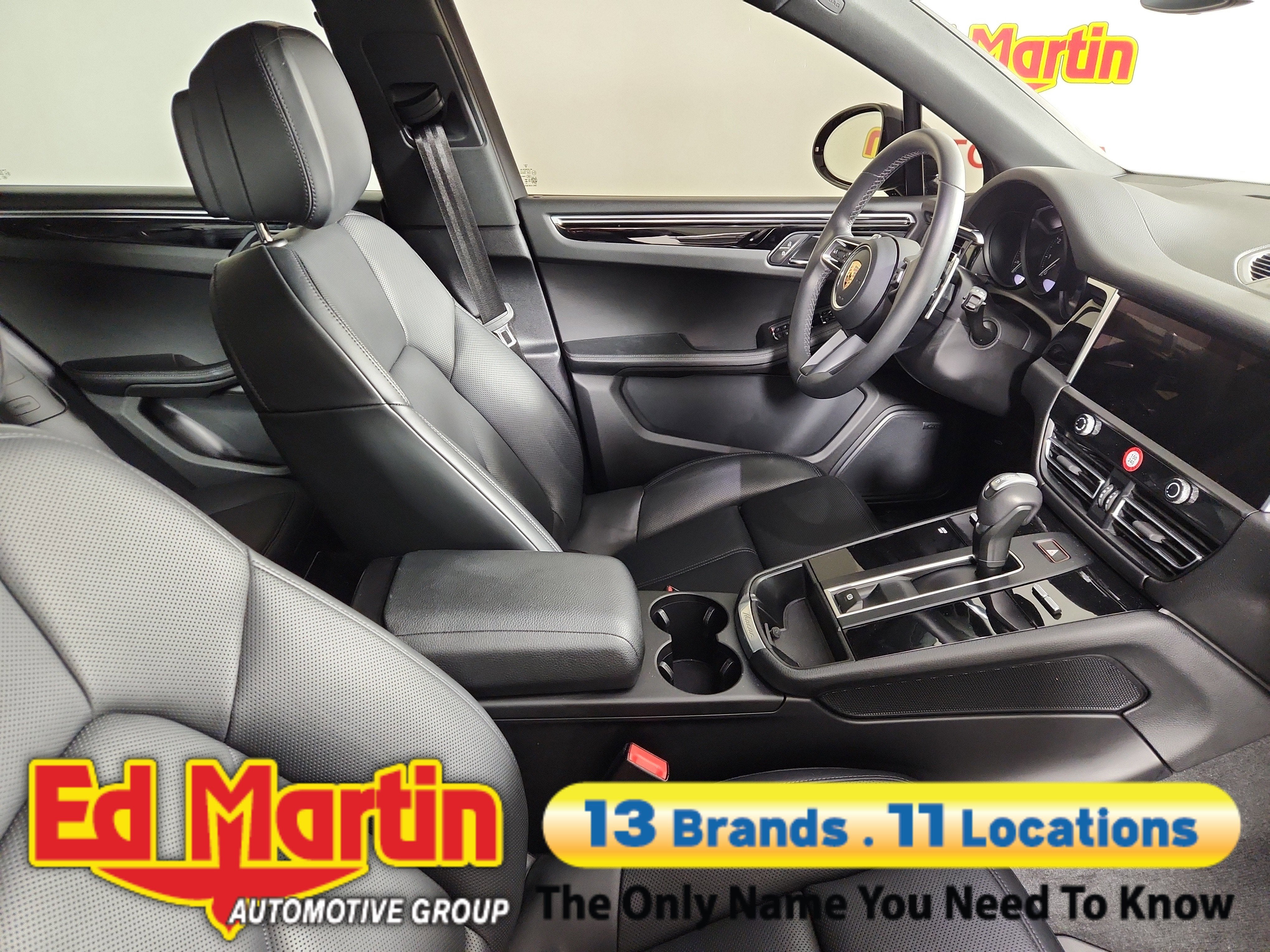 2024 Porsche Macan Base