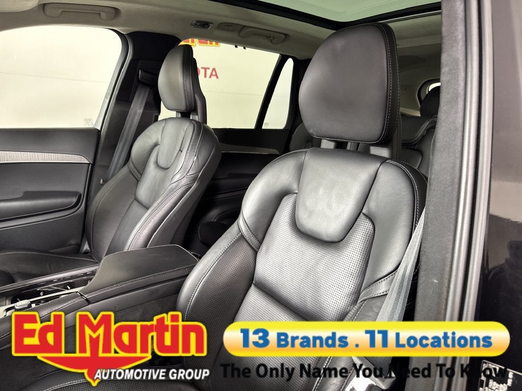 2021 Volvo XC90 T8 Inscription 7 Passenger