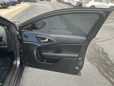 2015 Chrysler 200 S