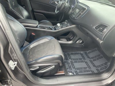 2015 Chrysler 200 S