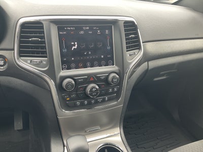 2018 Jeep Grand Cherokee Laredo E