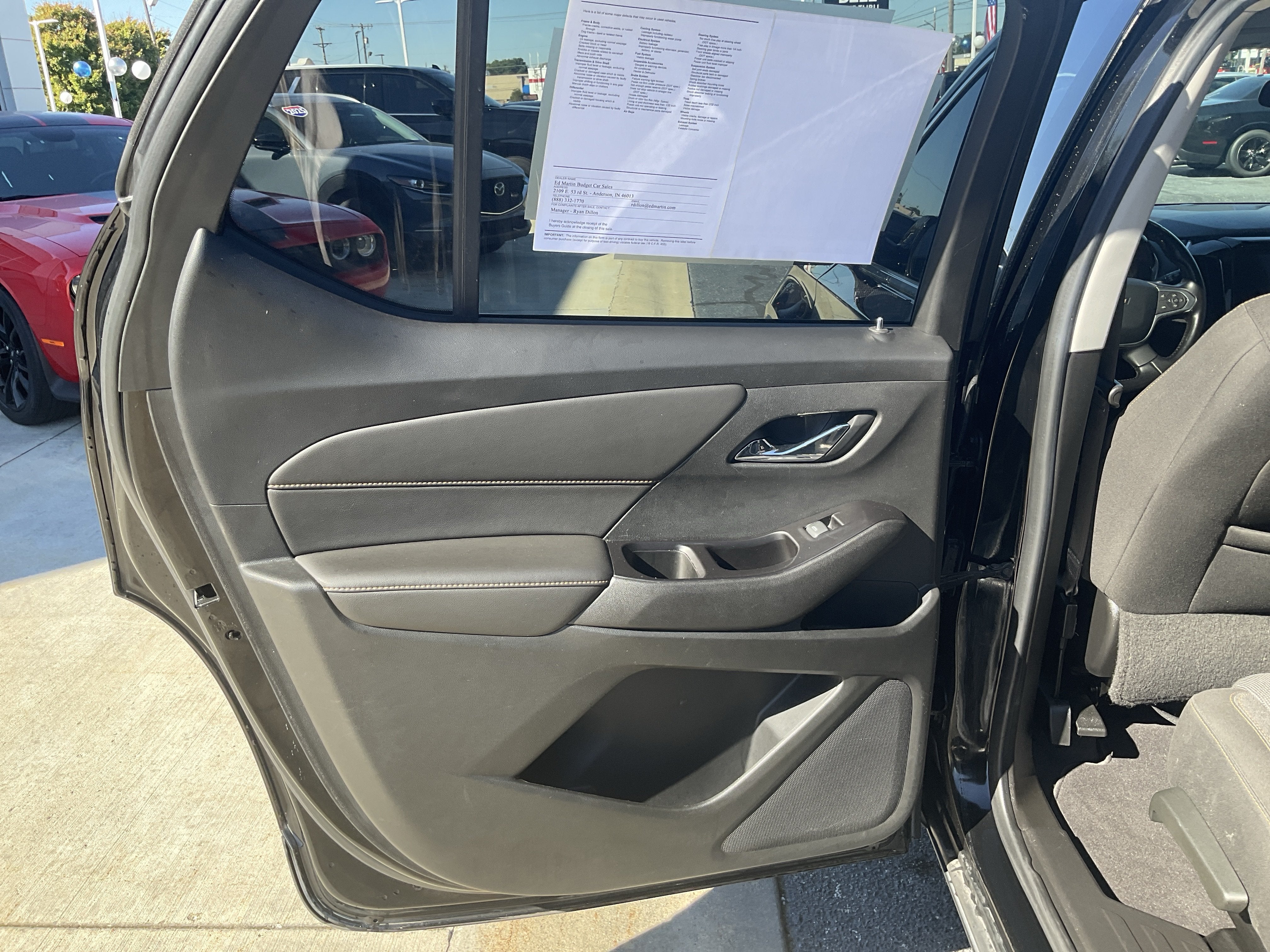 2021 Chevrolet Traverse LT Cloth
