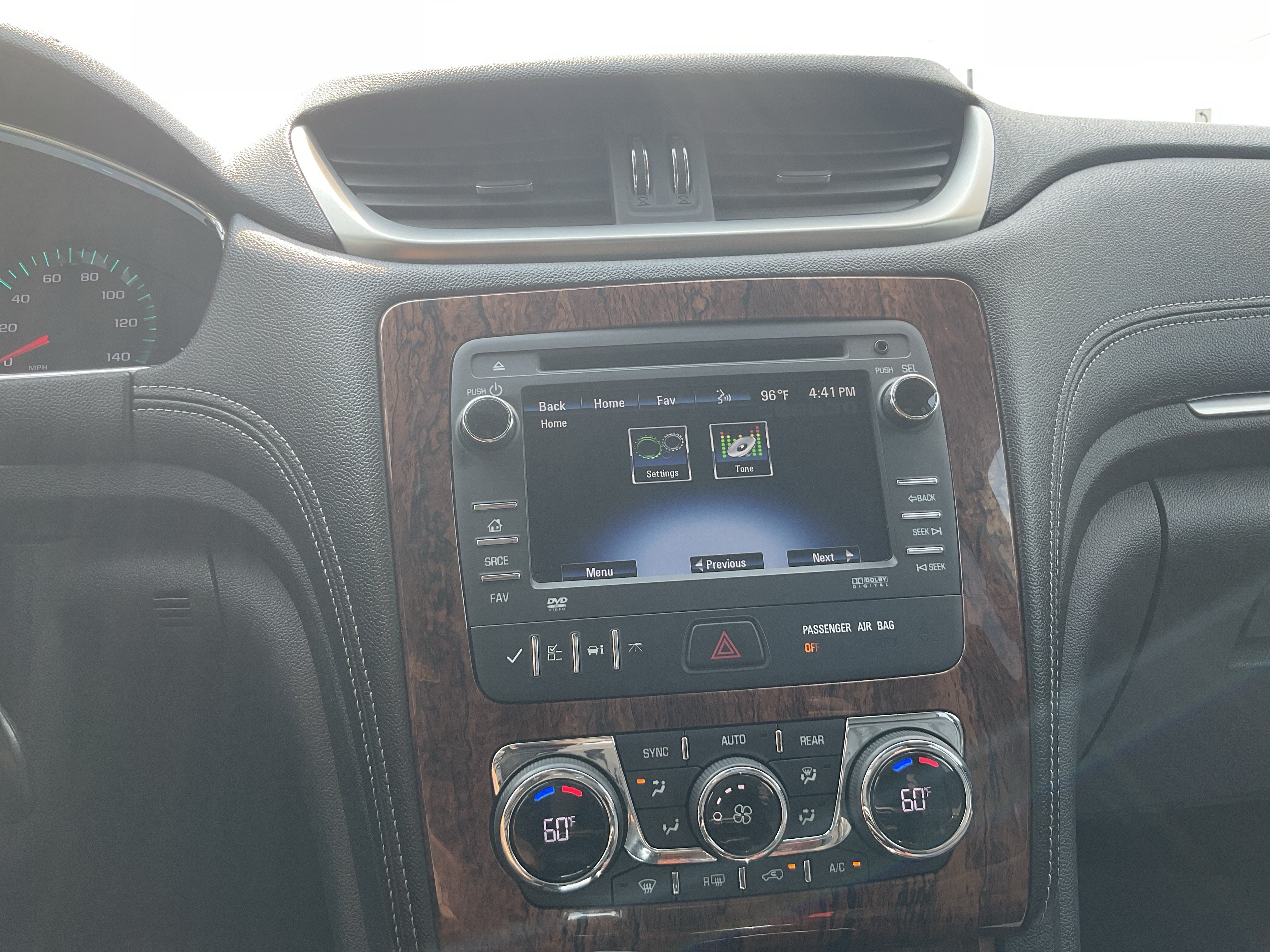 2013 Chevrolet Traverse LTZ