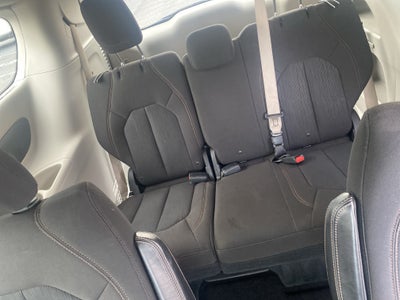 2017 Chrysler Pacifica Touring Plus