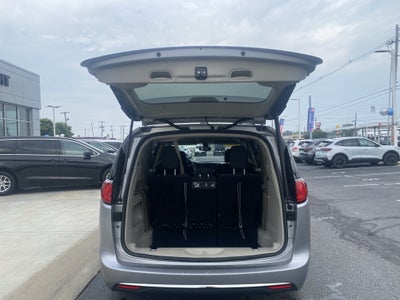 2017 Chrysler Pacifica Touring Plus
