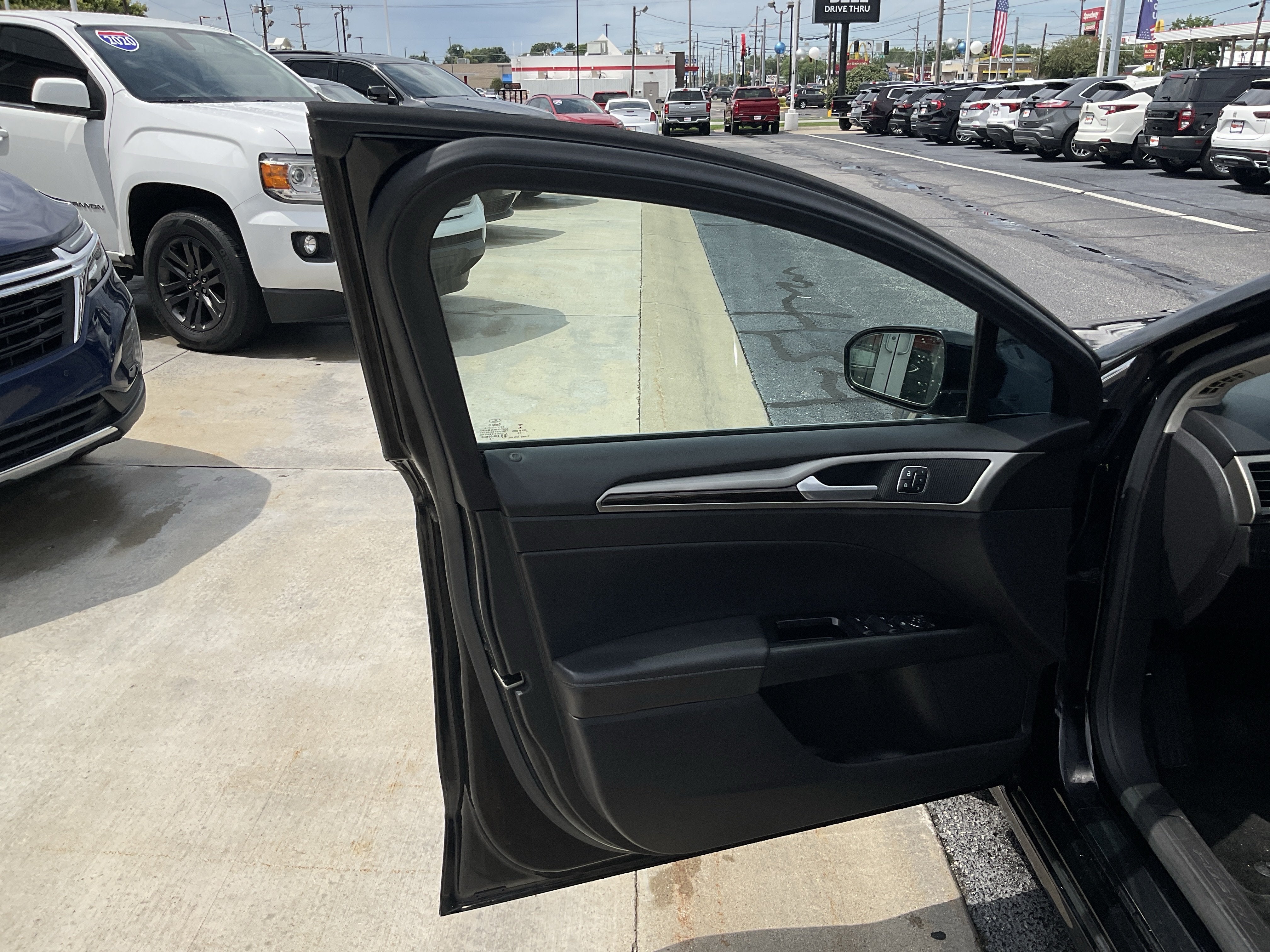2016 Ford Fusion SE