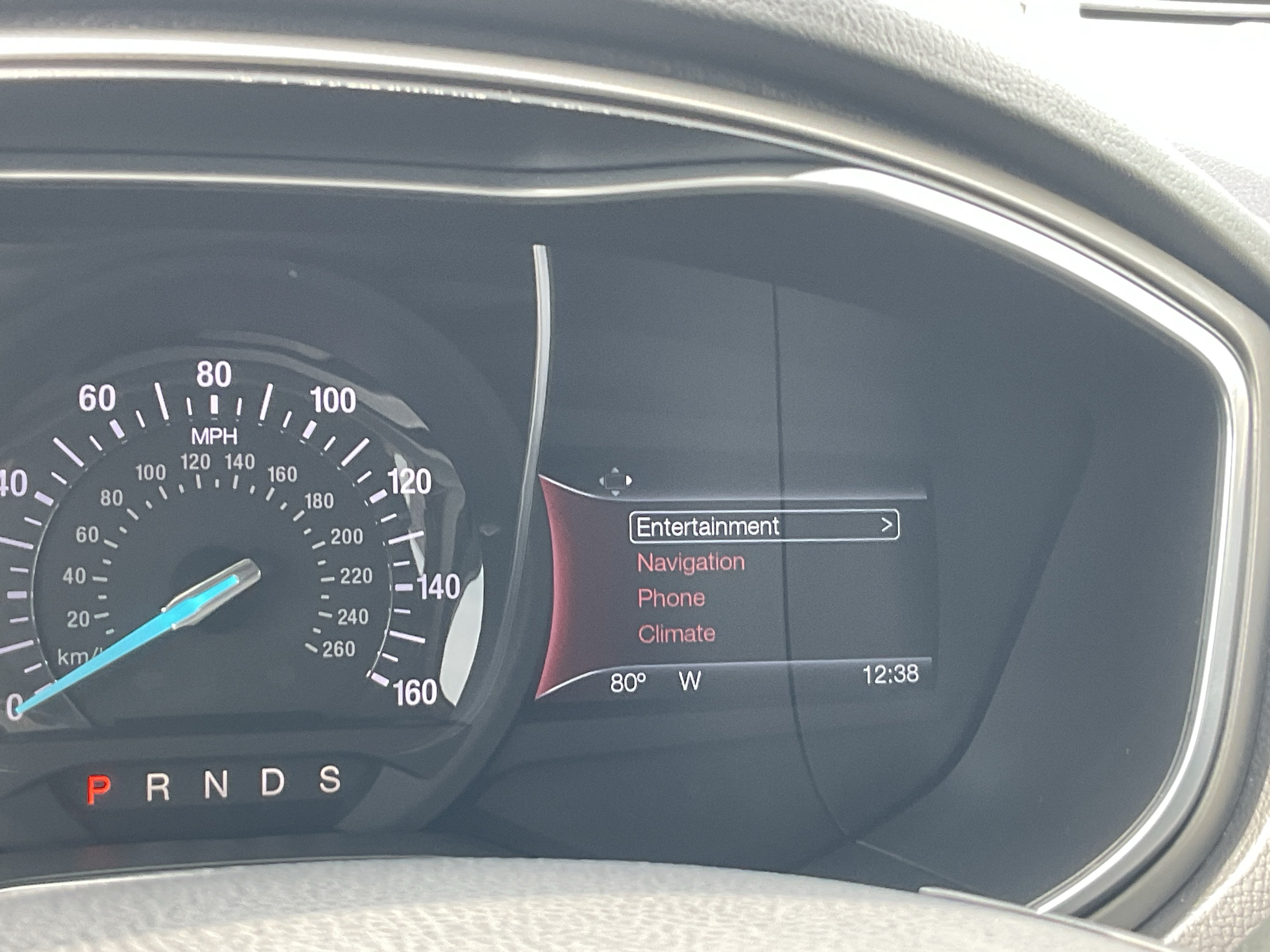 2016 Ford Fusion SE